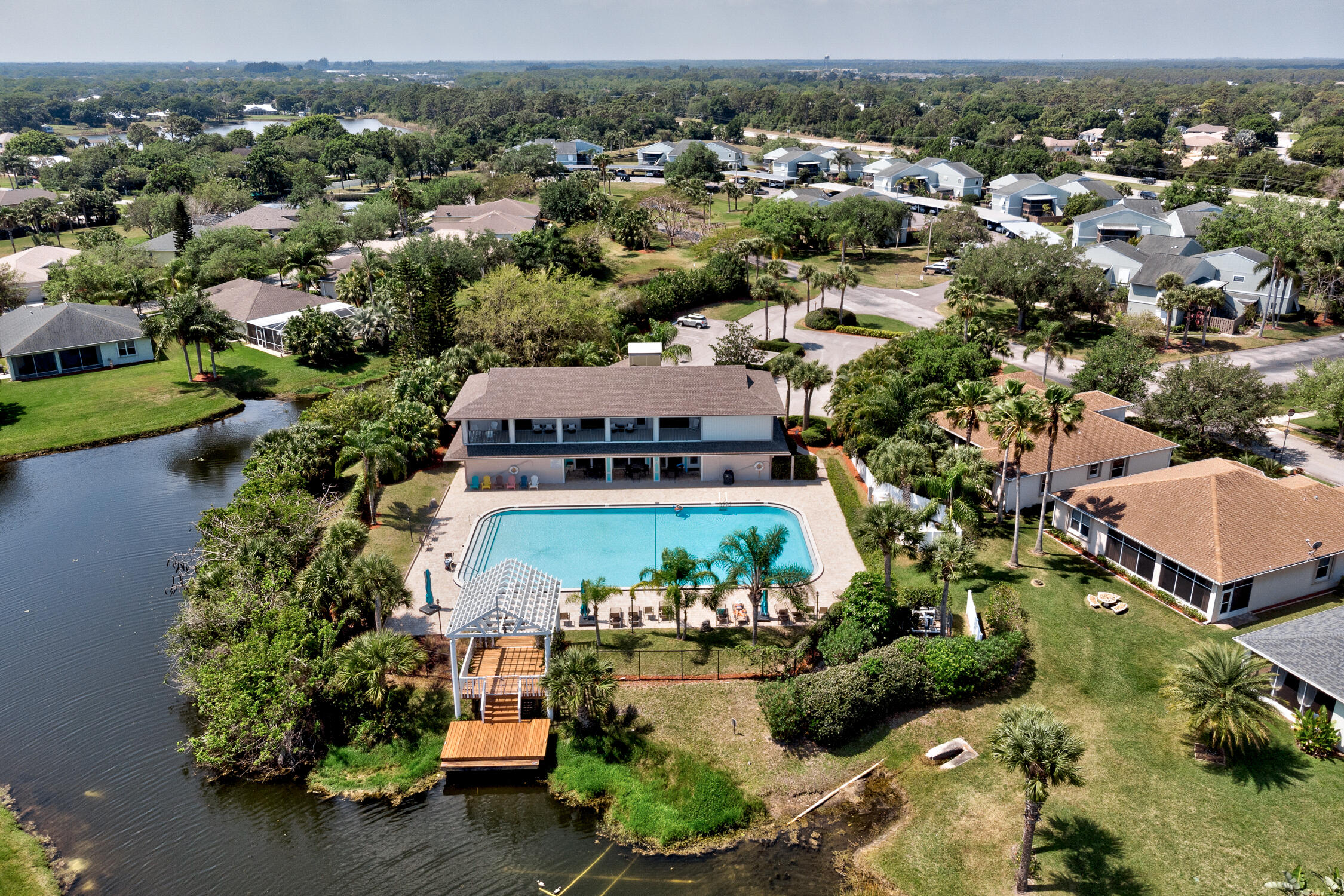 SEBASTIAN LAKES CONDO PHASE I - Residential