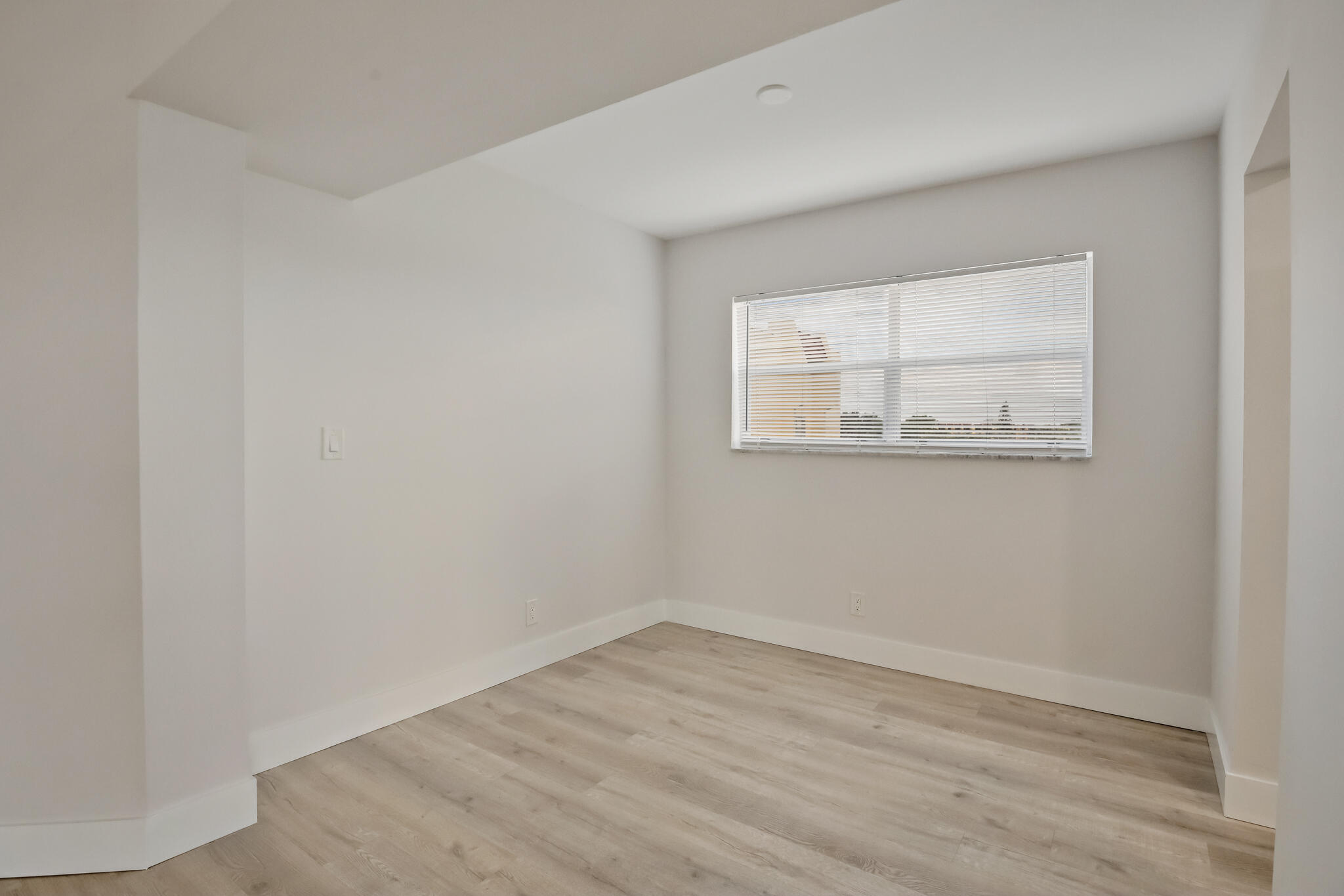 POINCIANA PLACE CONDO 1,2,8 AND 9 - Residential