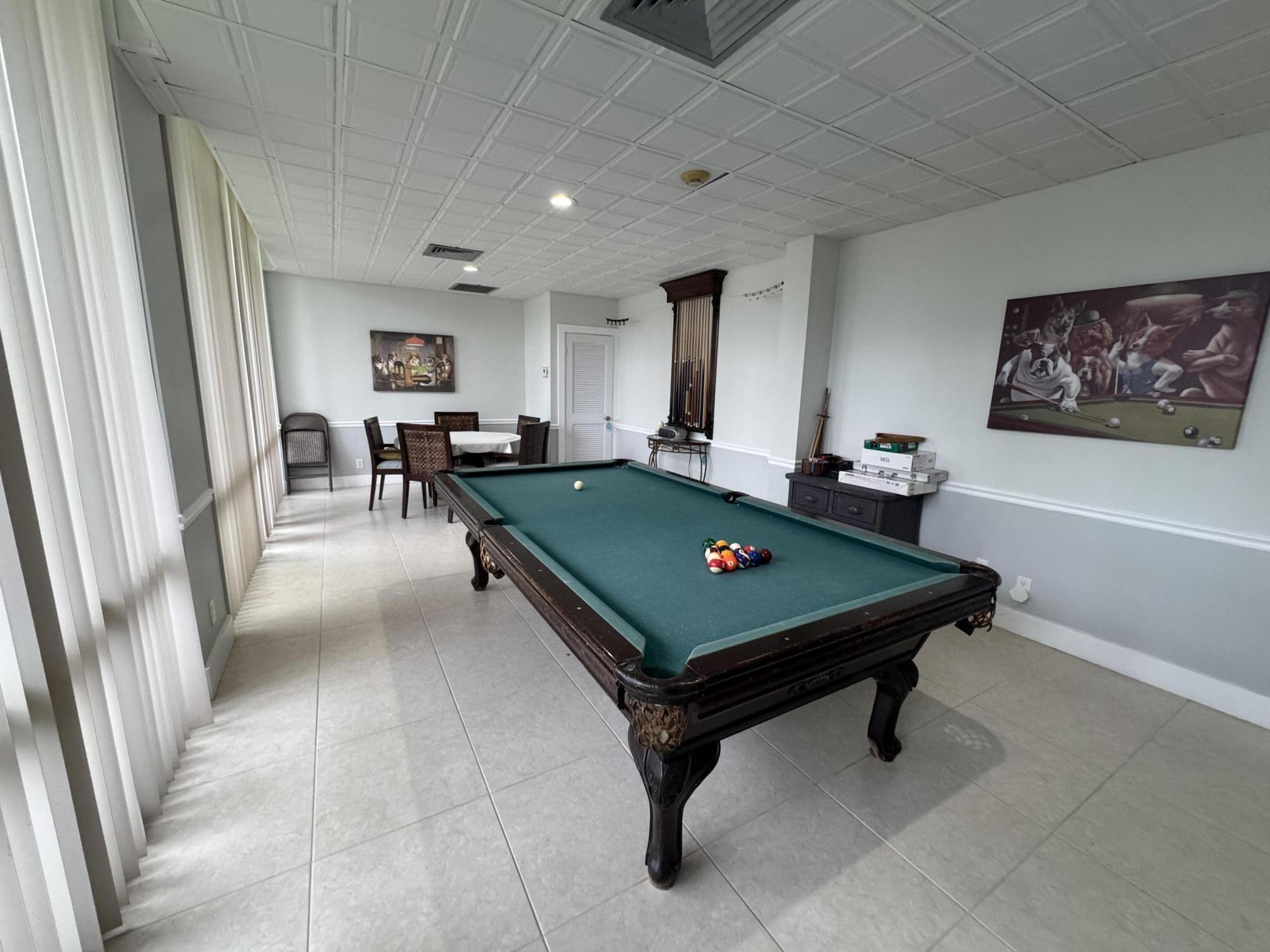 GEMINI CONDO - Residential