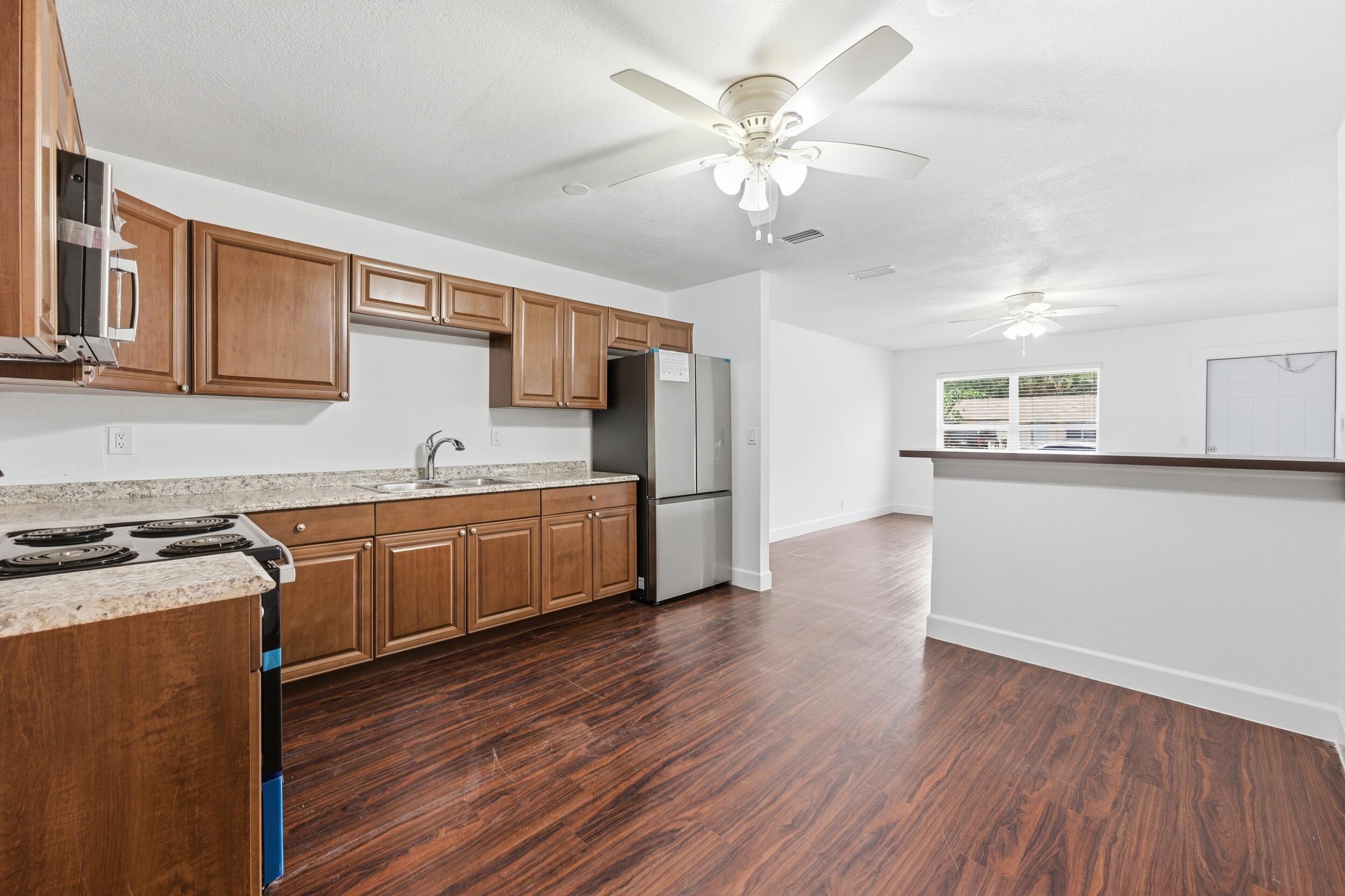 ROAN COURT IN - Residential Lease