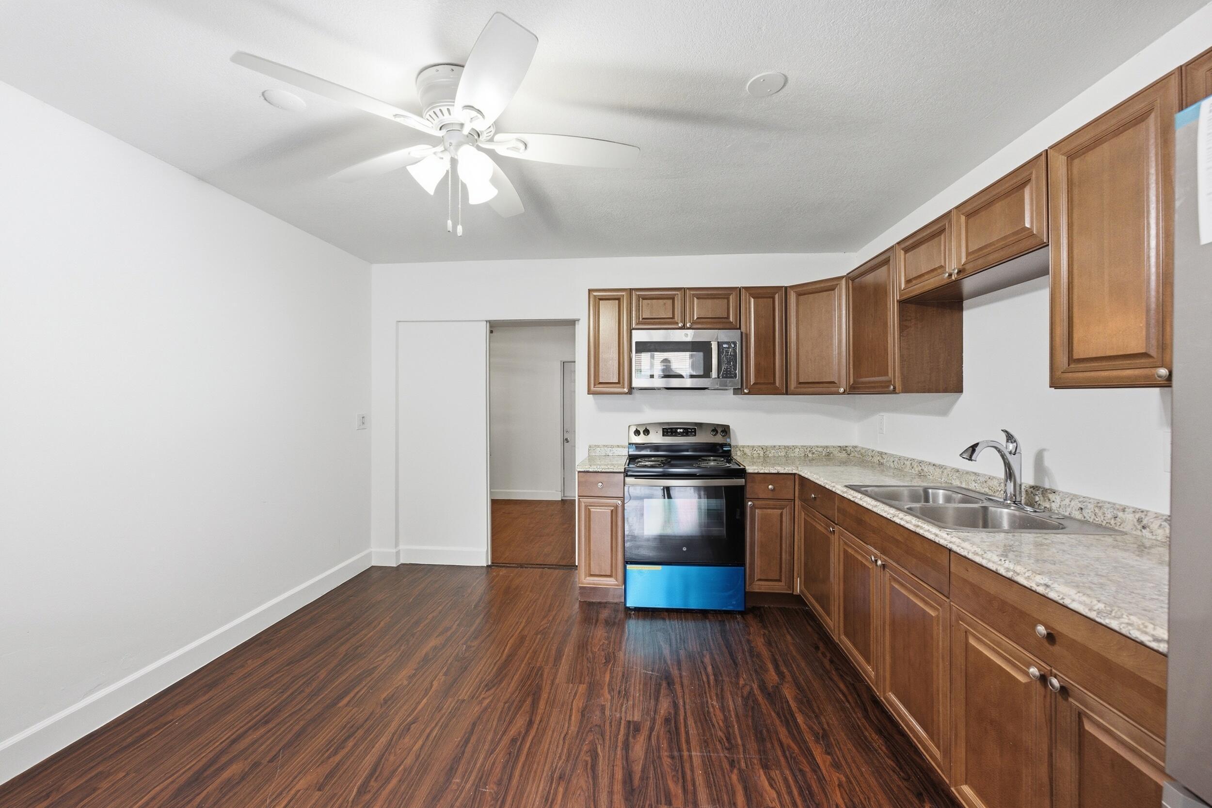 ROAN COURT IN - Residential Lease