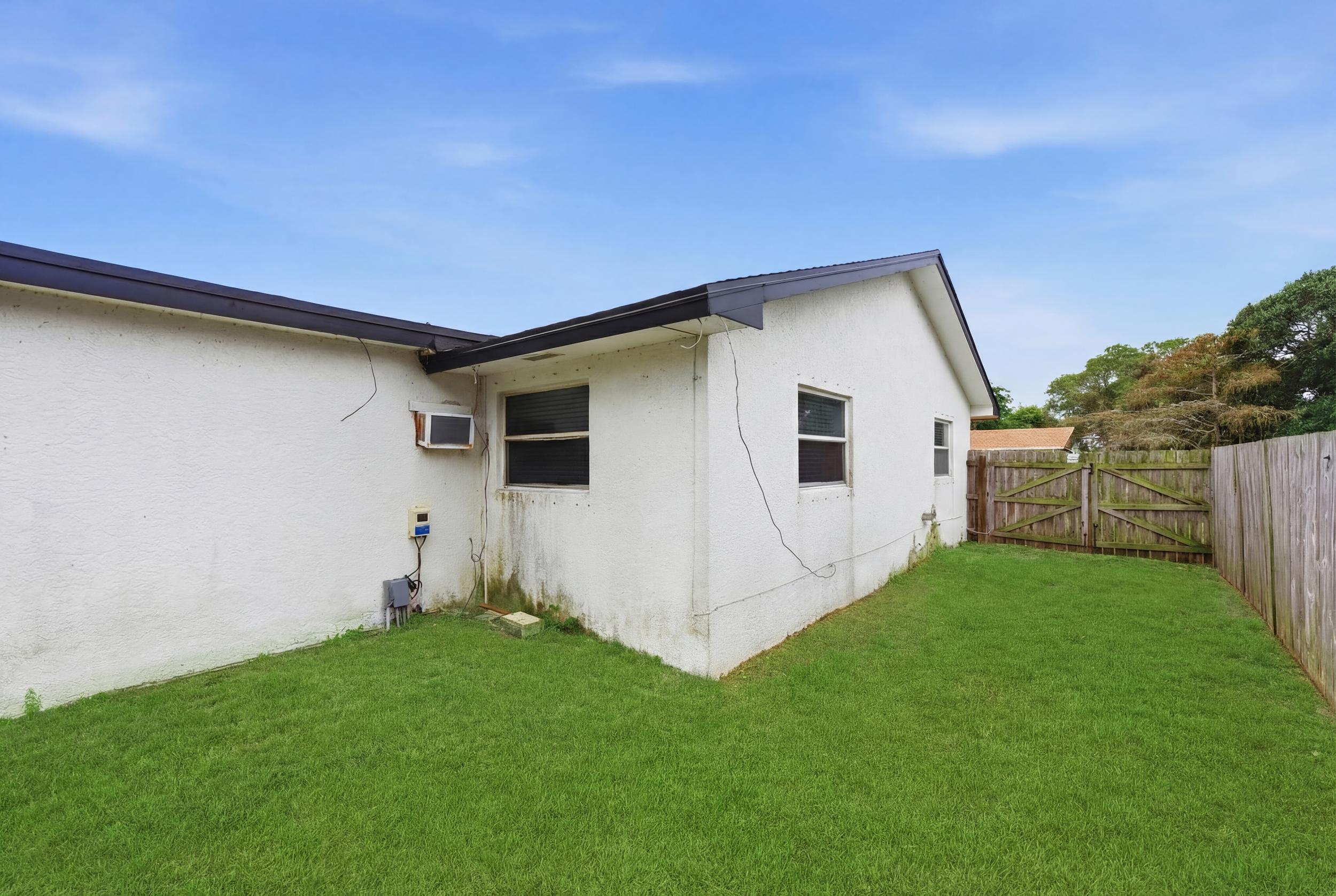 ROAN COURT IN - Residential Lease