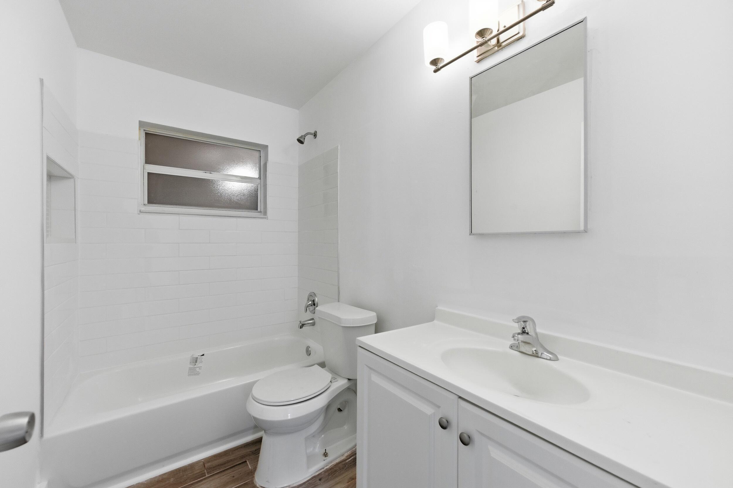 ROAN COURT IN - Residential Lease
