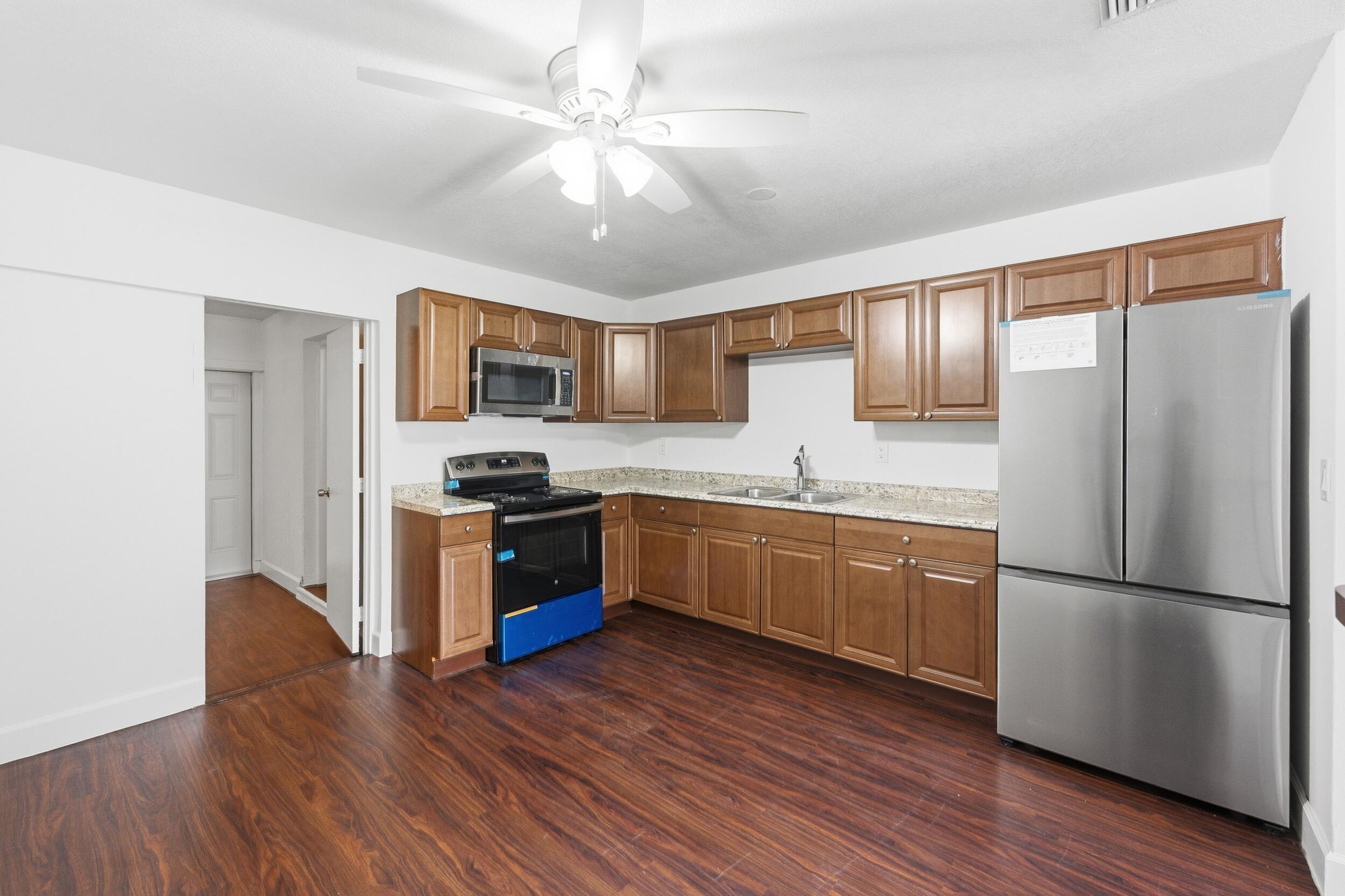 ROAN COURT IN - Residential Lease