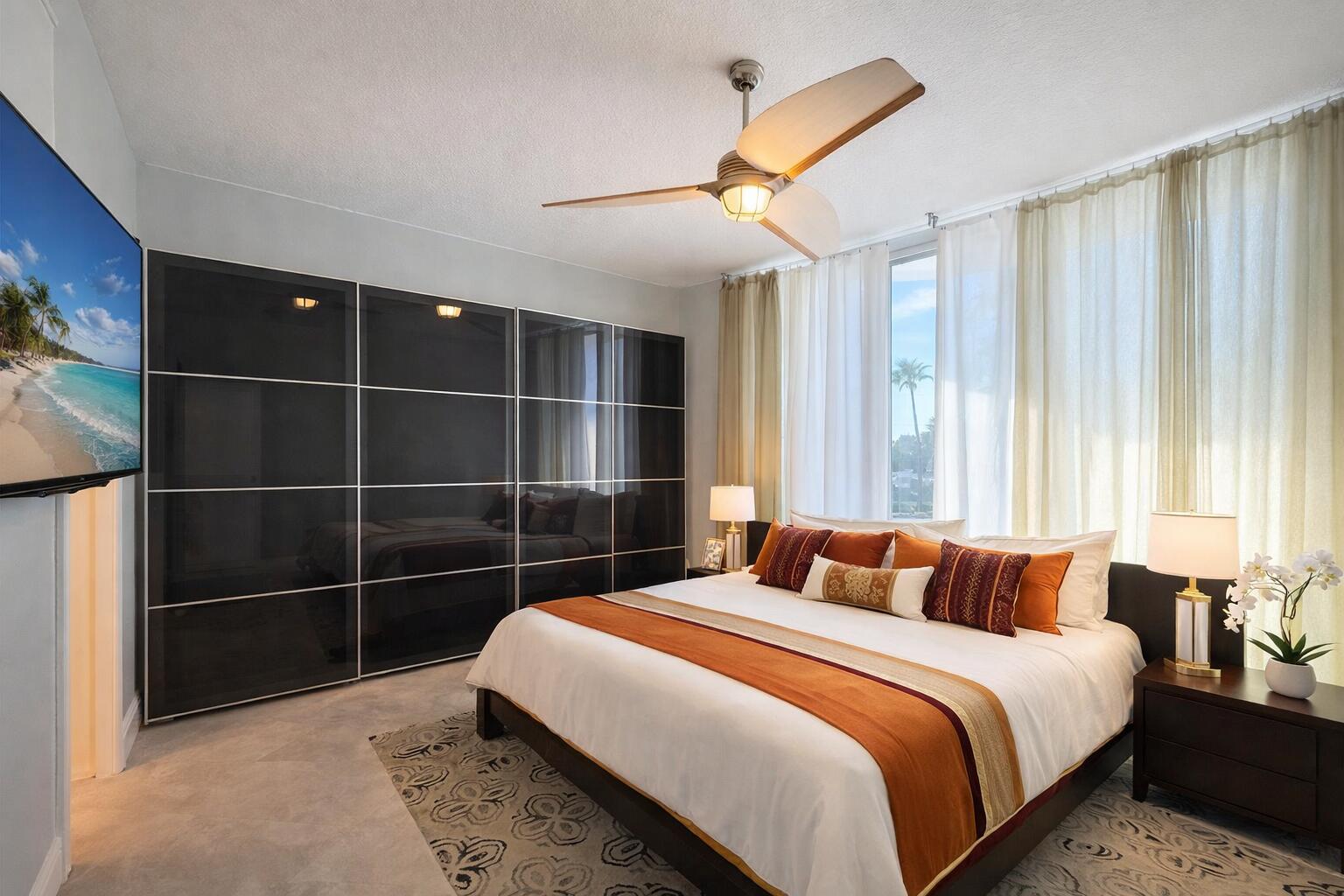 HIBISCUS BY THE SEA CONDOMINIUM - Residential