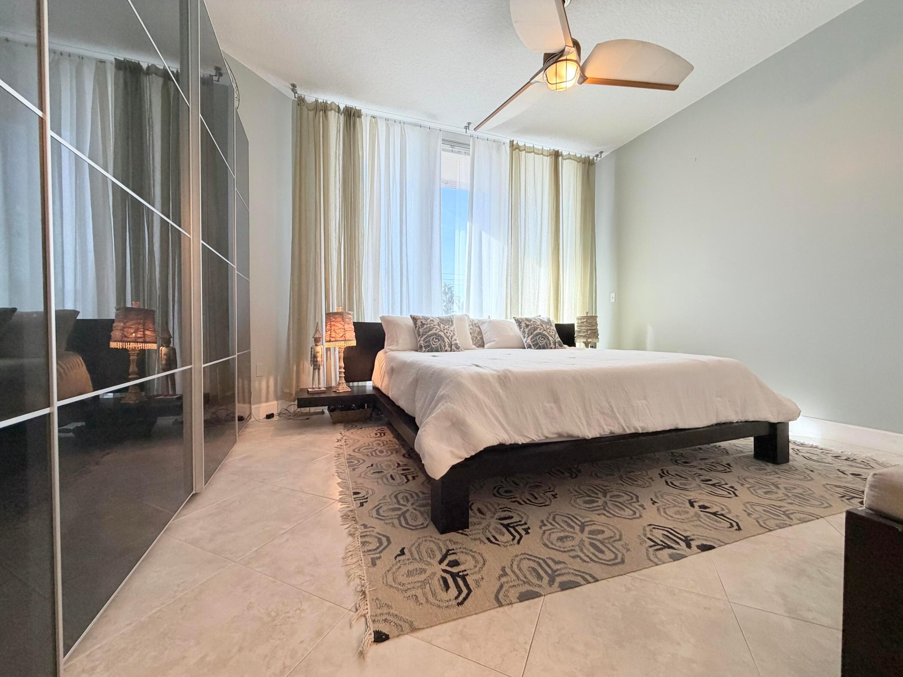 HIBISCUS BY THE SEA CONDOMINIUM - Residential