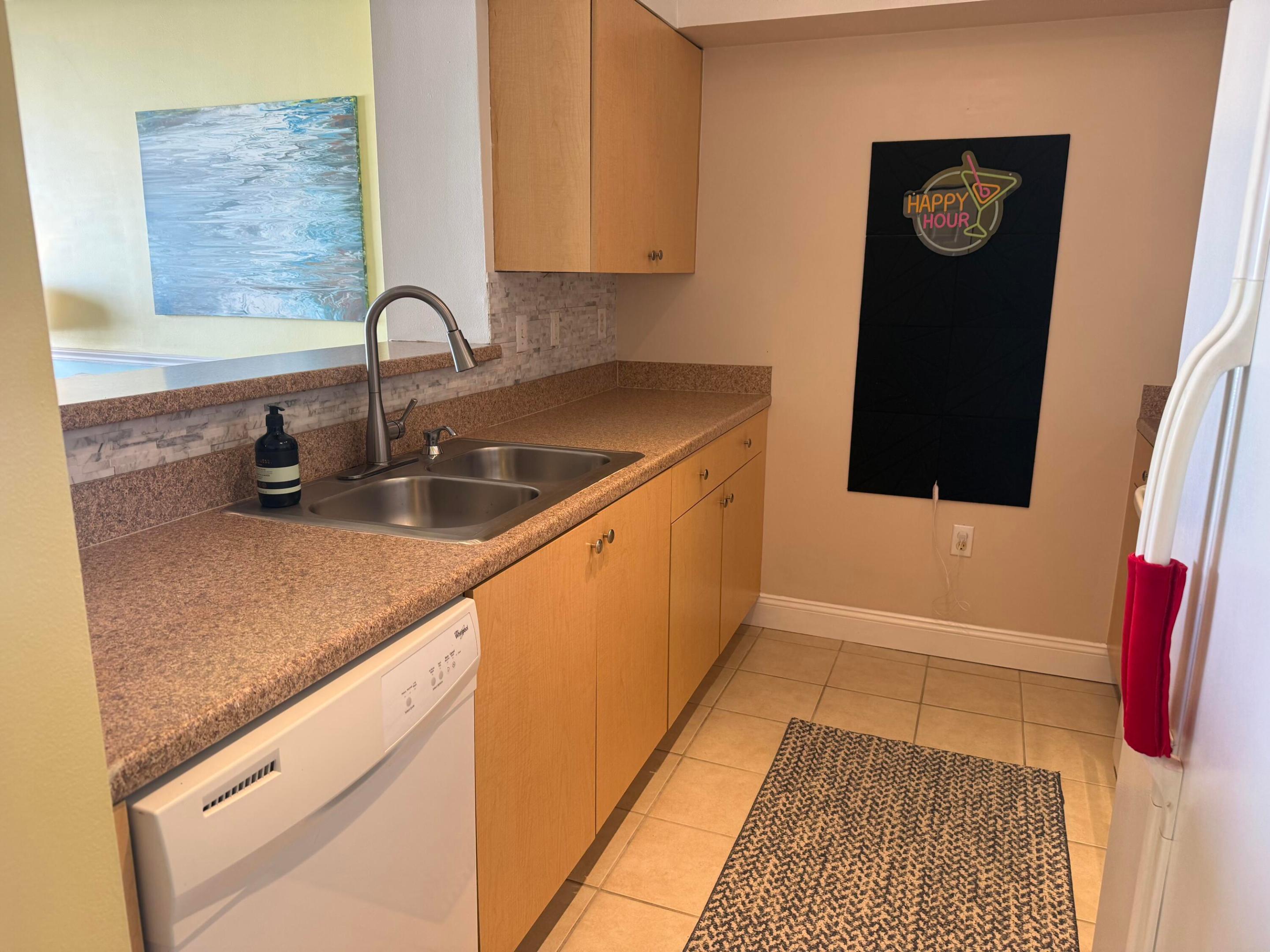 MONTECITO PALM BEACH CONDO - Residential Lease