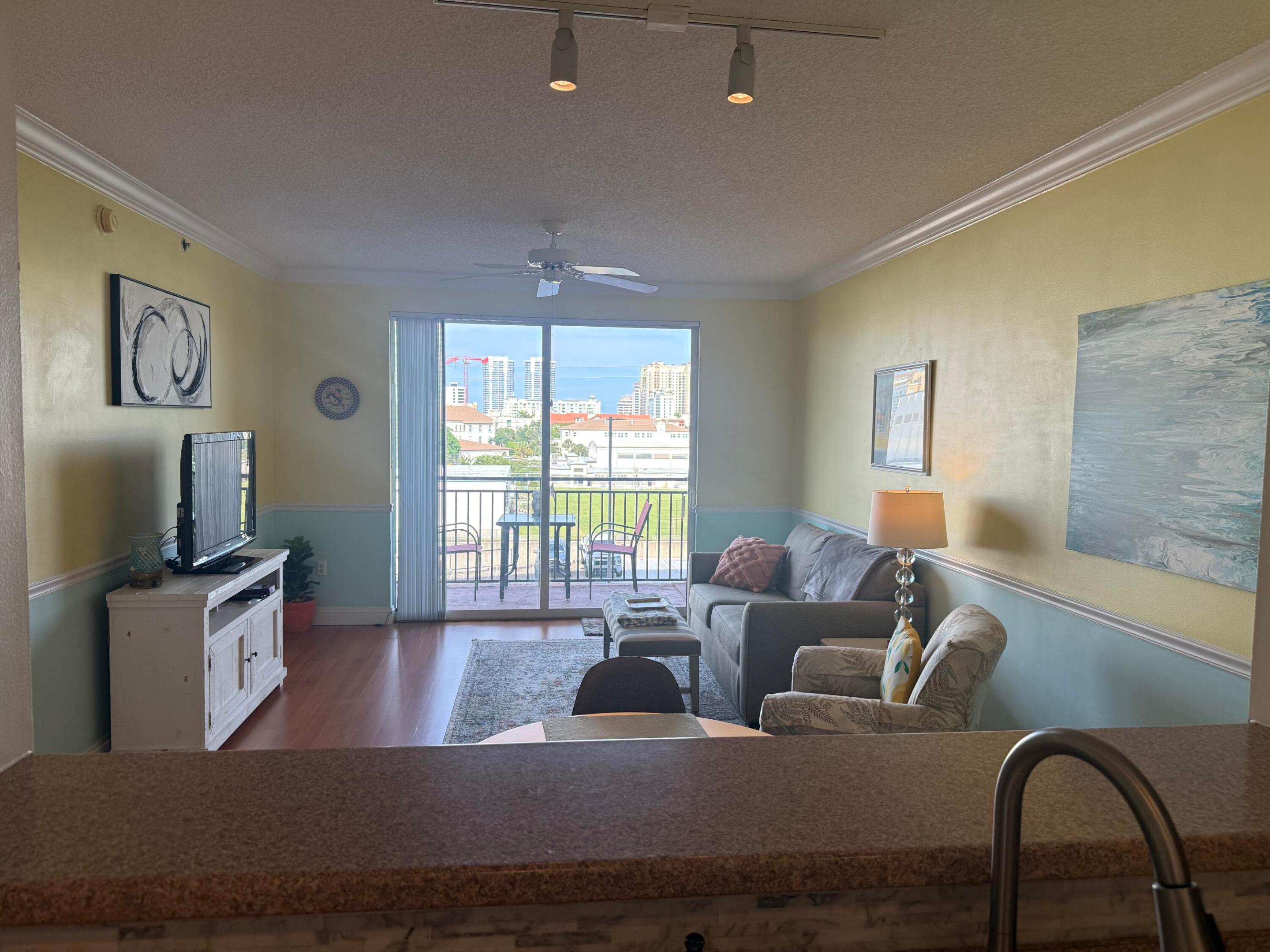 MONTECITO PALM BEACH CONDO - Residential Lease