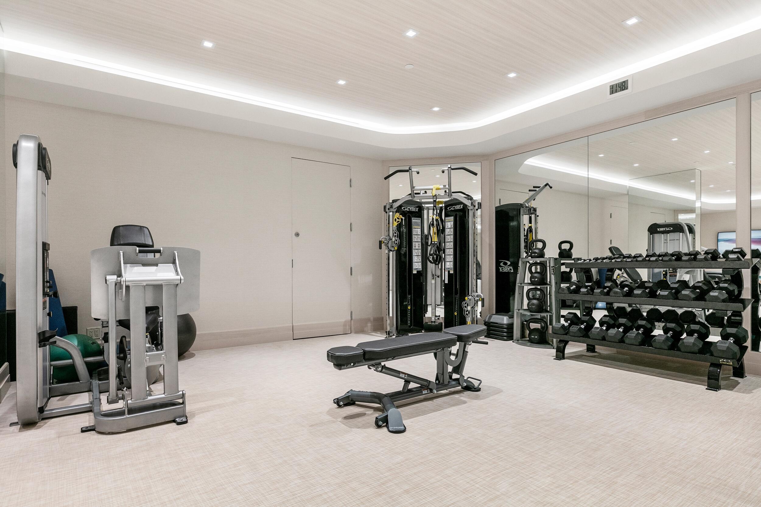 TWO THOUSAND CONDO - Residential