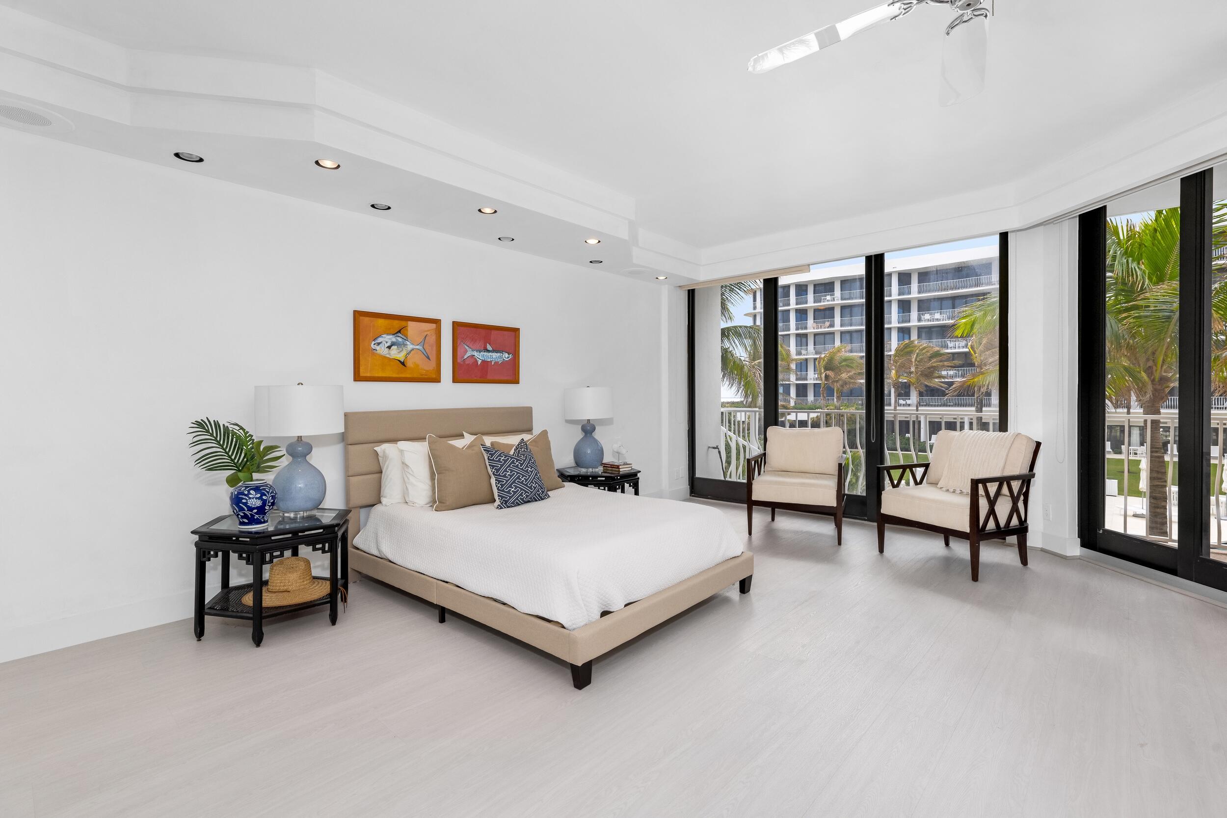 TWO THOUSAND CONDO - Residential