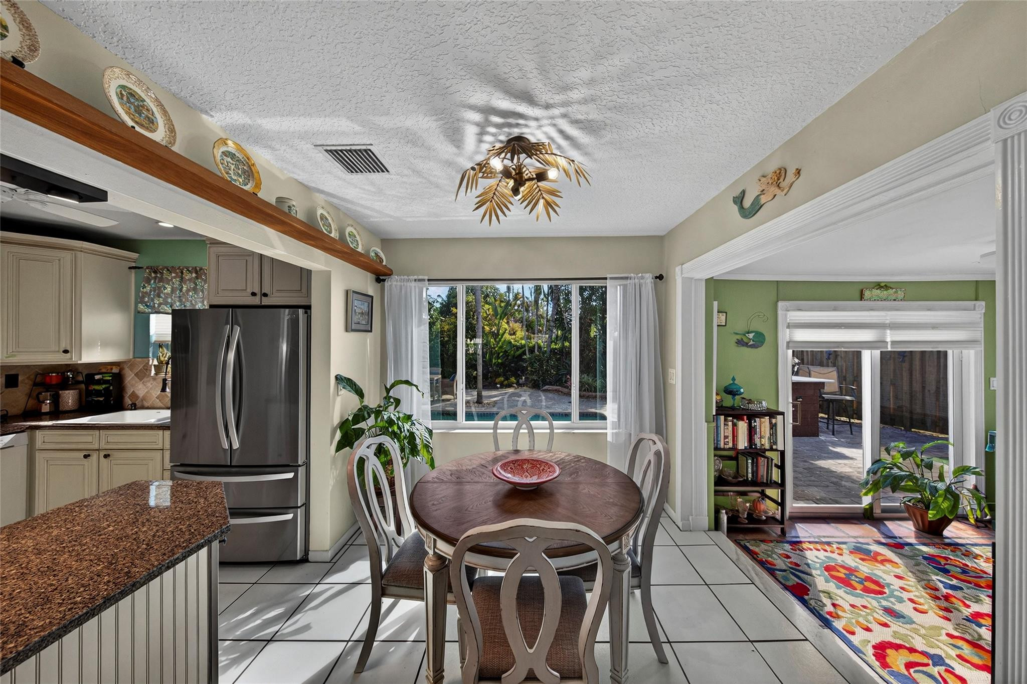 LYONS PARK - Residential