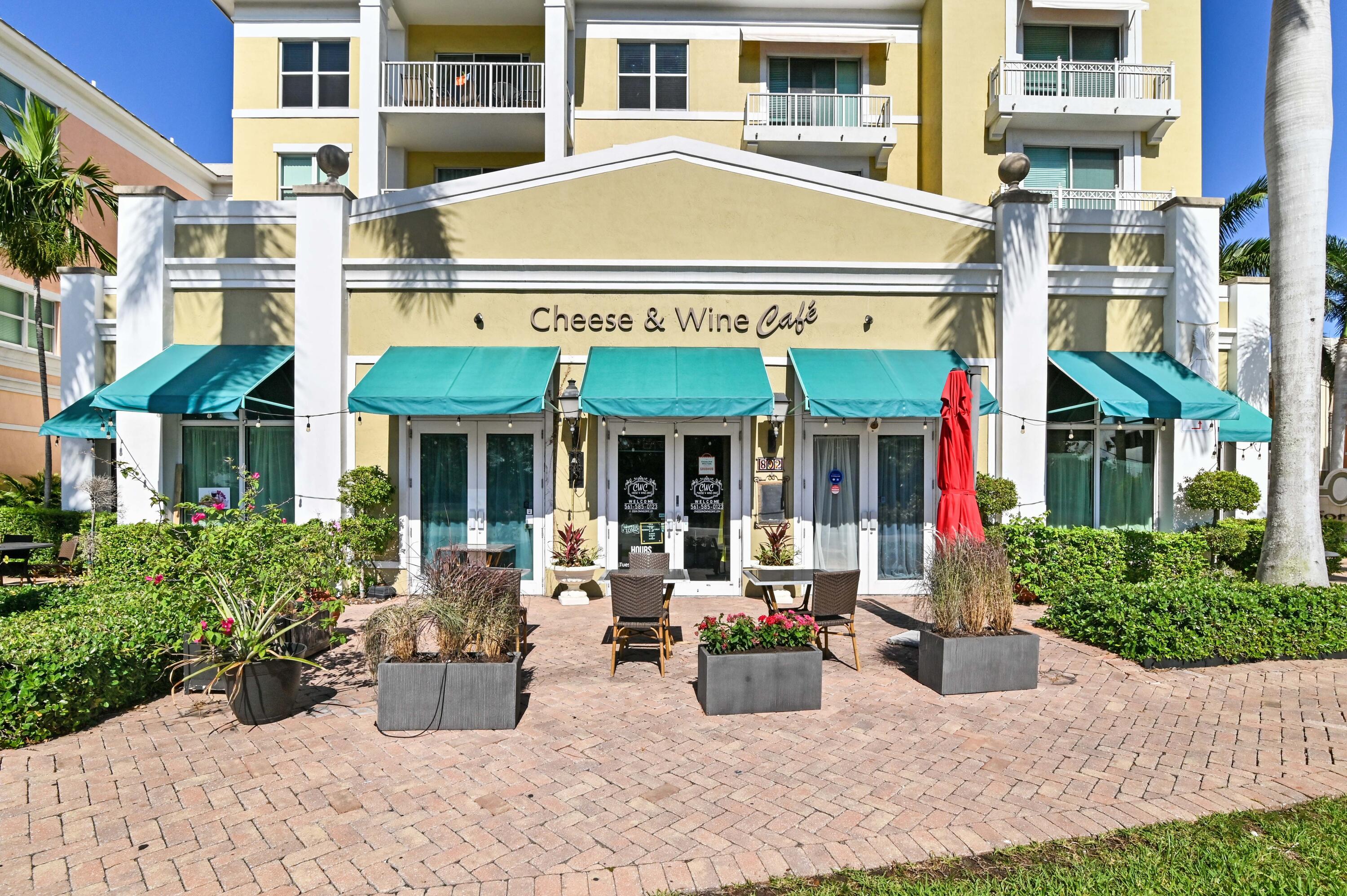 MOORINGS AT LANTANA - Residential