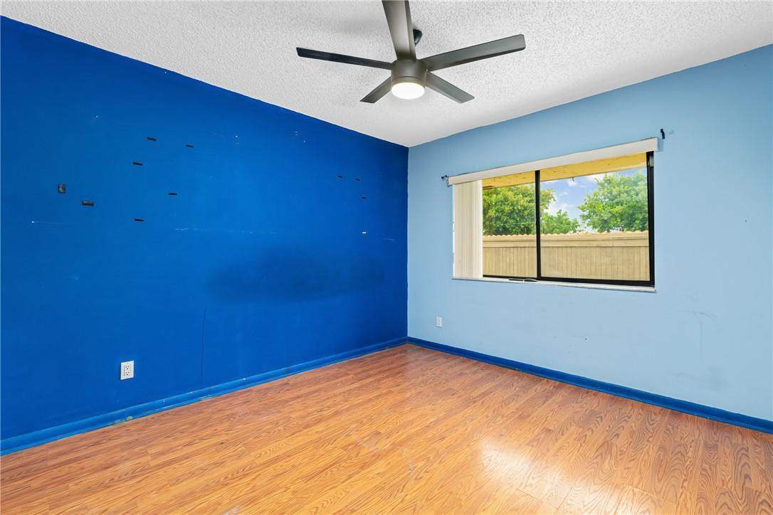 MEADOW KNOLL - Residential