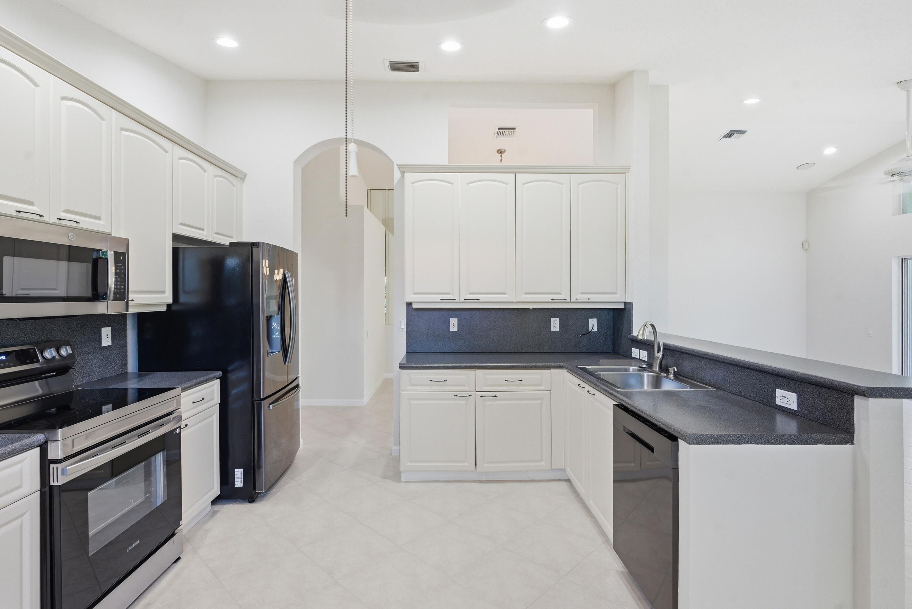 JONES PAR B - Residential