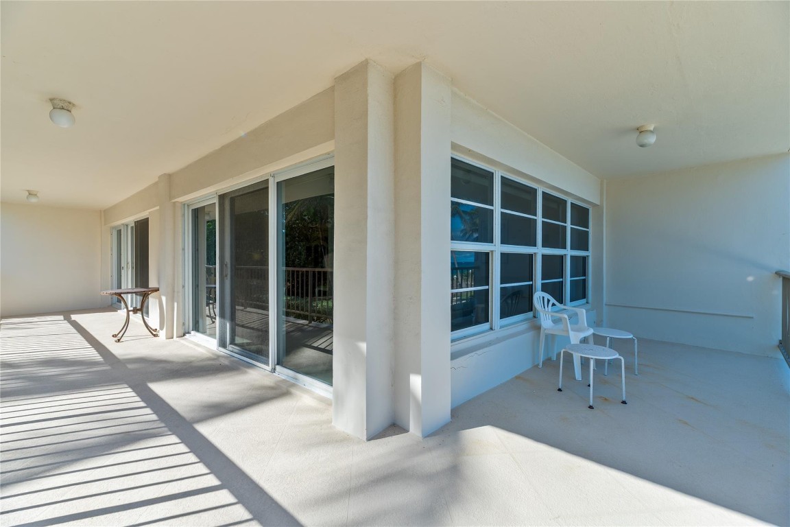 LANDMARK AT HILLSBORO CON - Residential
