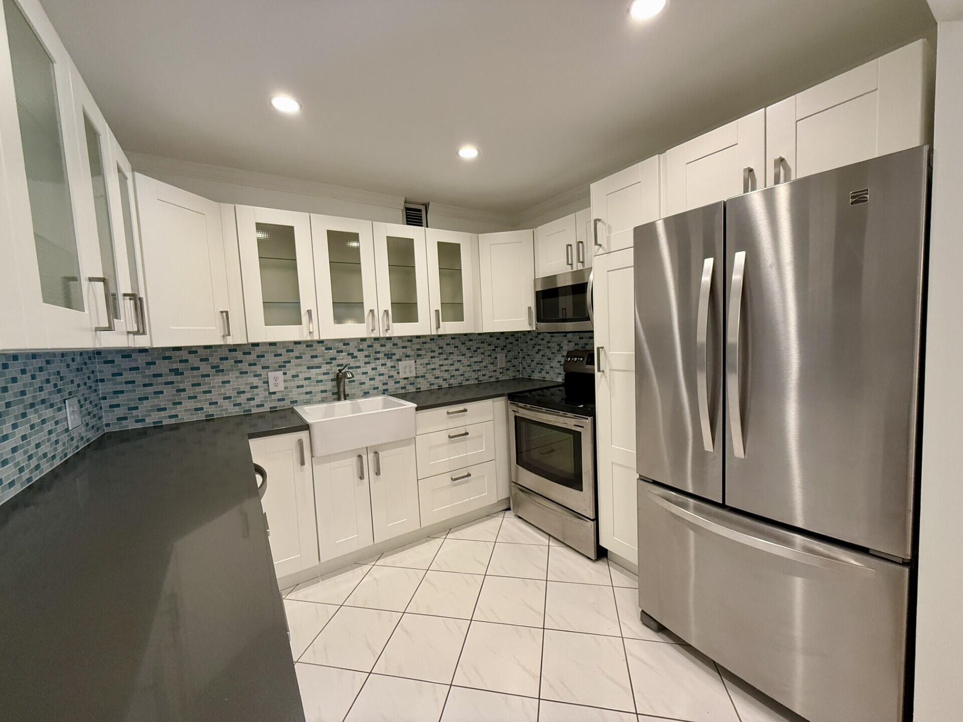 SOMERSET CONDOS - Residential Lease