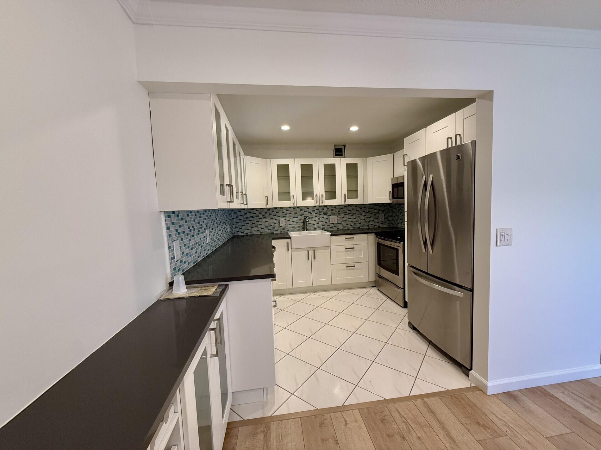 SOMERSET CONDOS - Residential Lease
