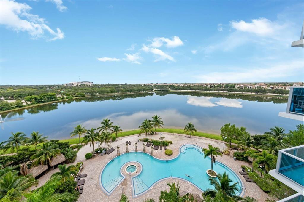 TAO SAWGRASS CONDOMINIUM - Residential Lease
