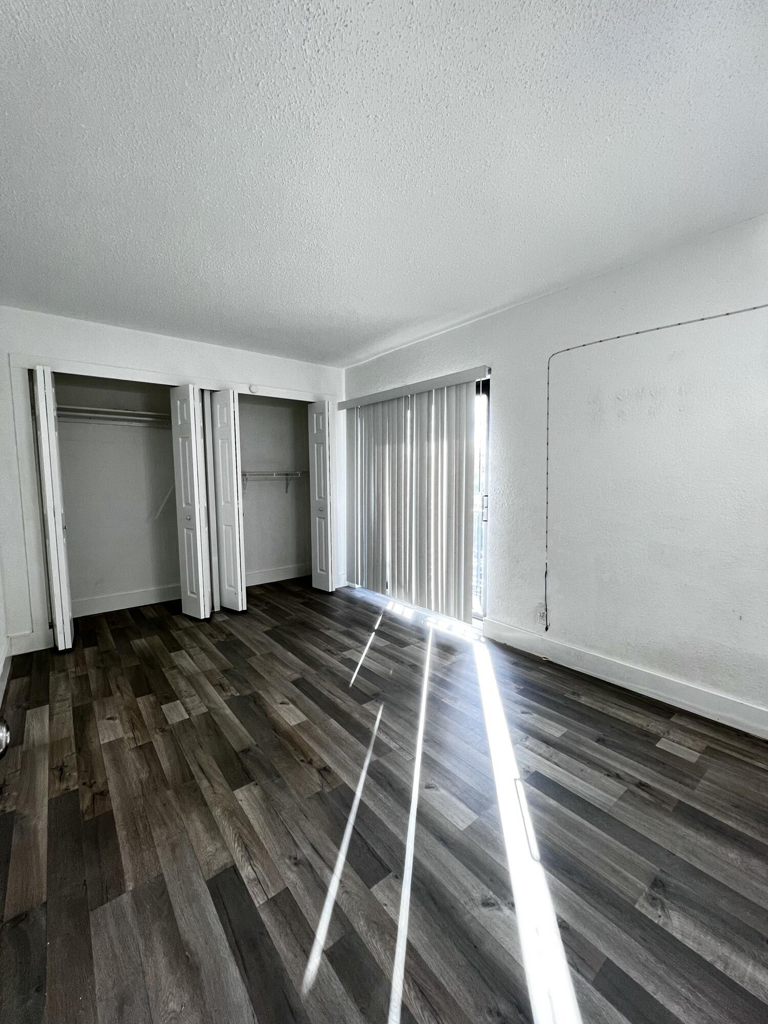 WOODLANDS OF PALM SPRINGS - Residential Lease