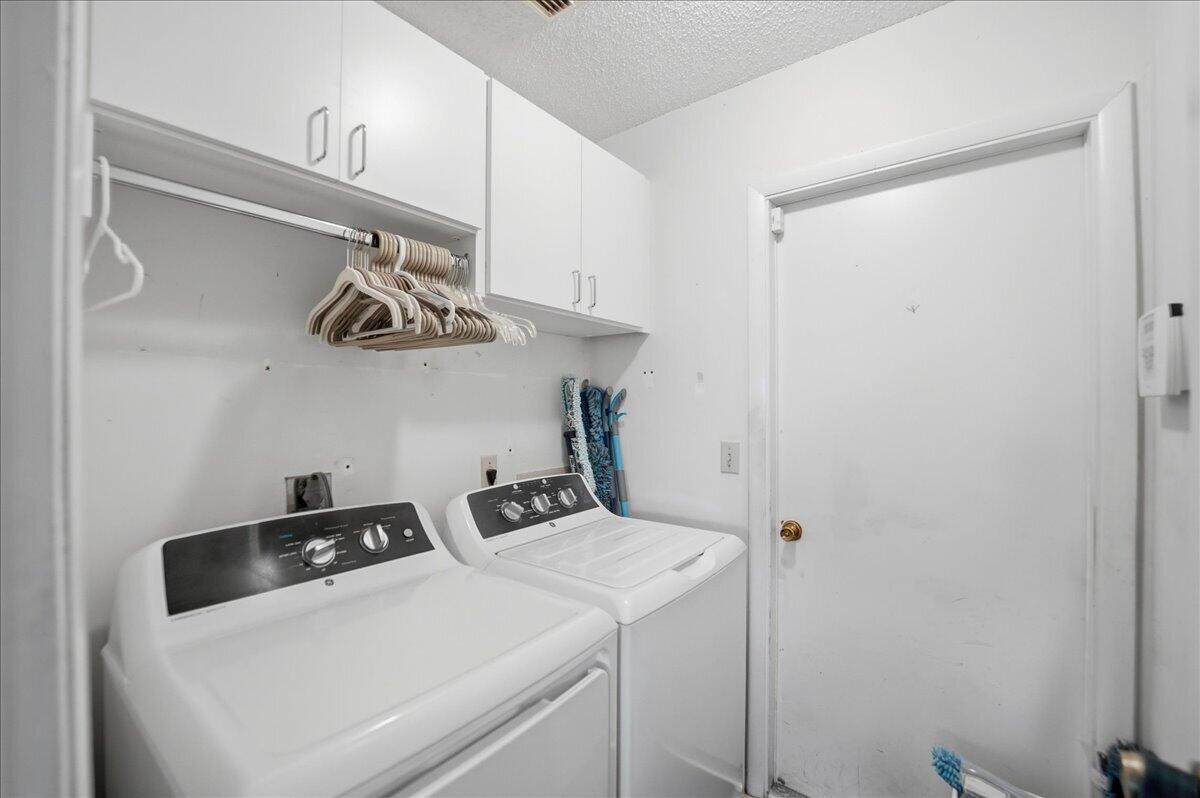 PORT ST LUCIE SECTION 6 - Residential