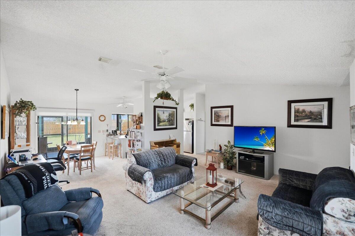 PORT ST LUCIE SECTION 6 - Residential