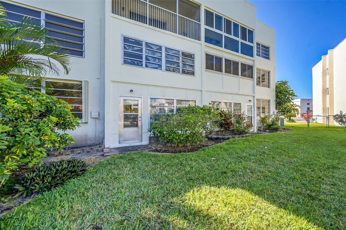 ROYAL PARK GARDENS - Residential
