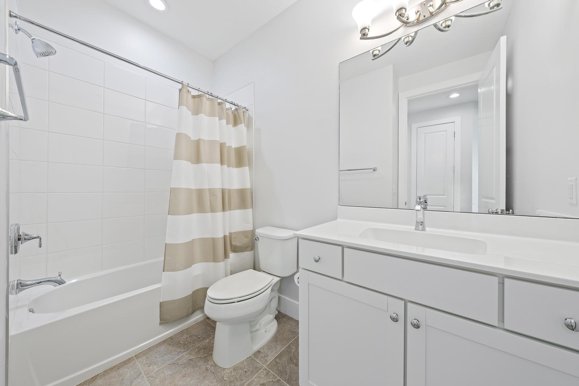 ALTON - Residential