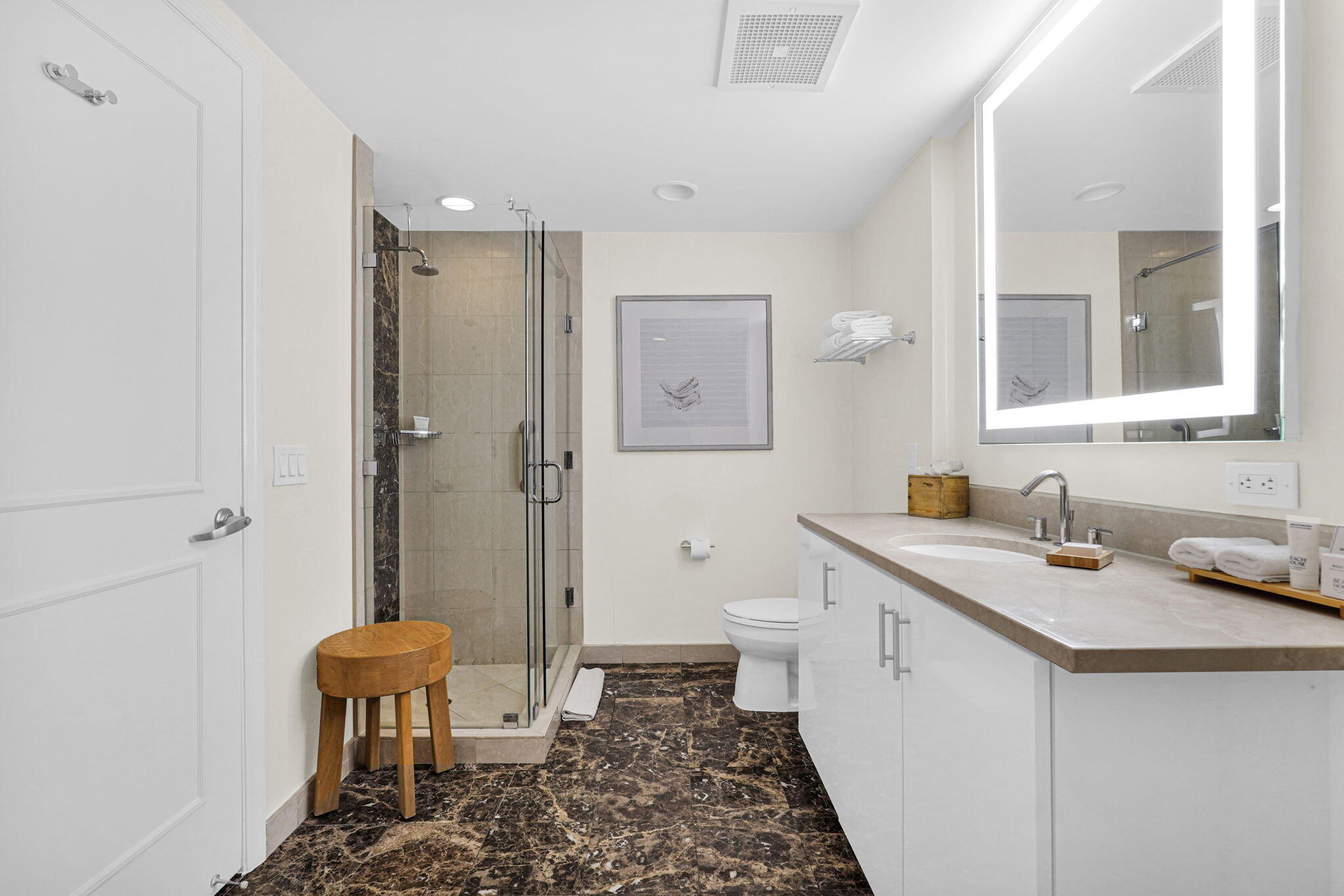 Q CLUB RESORT & RESIDENCES CONDO - Residential