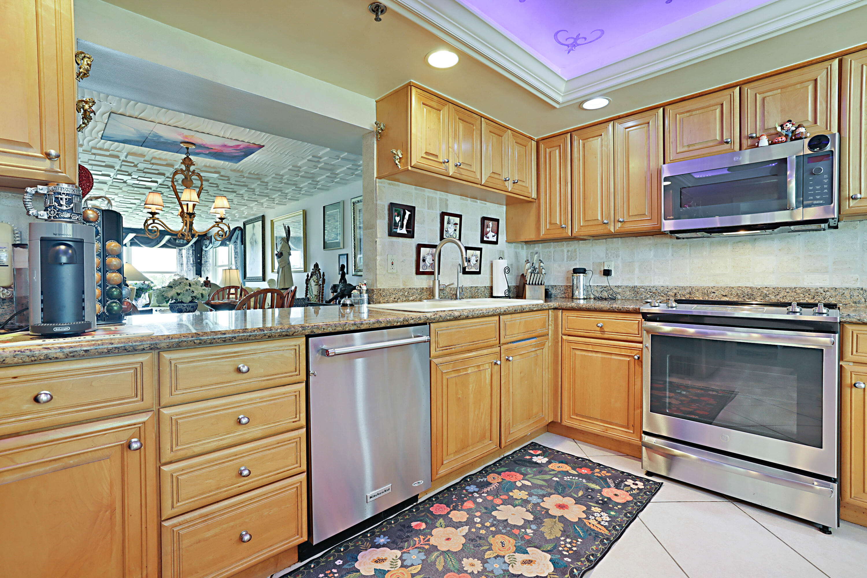 EVERGLADES OF NORTH PALM BEACH - Residential