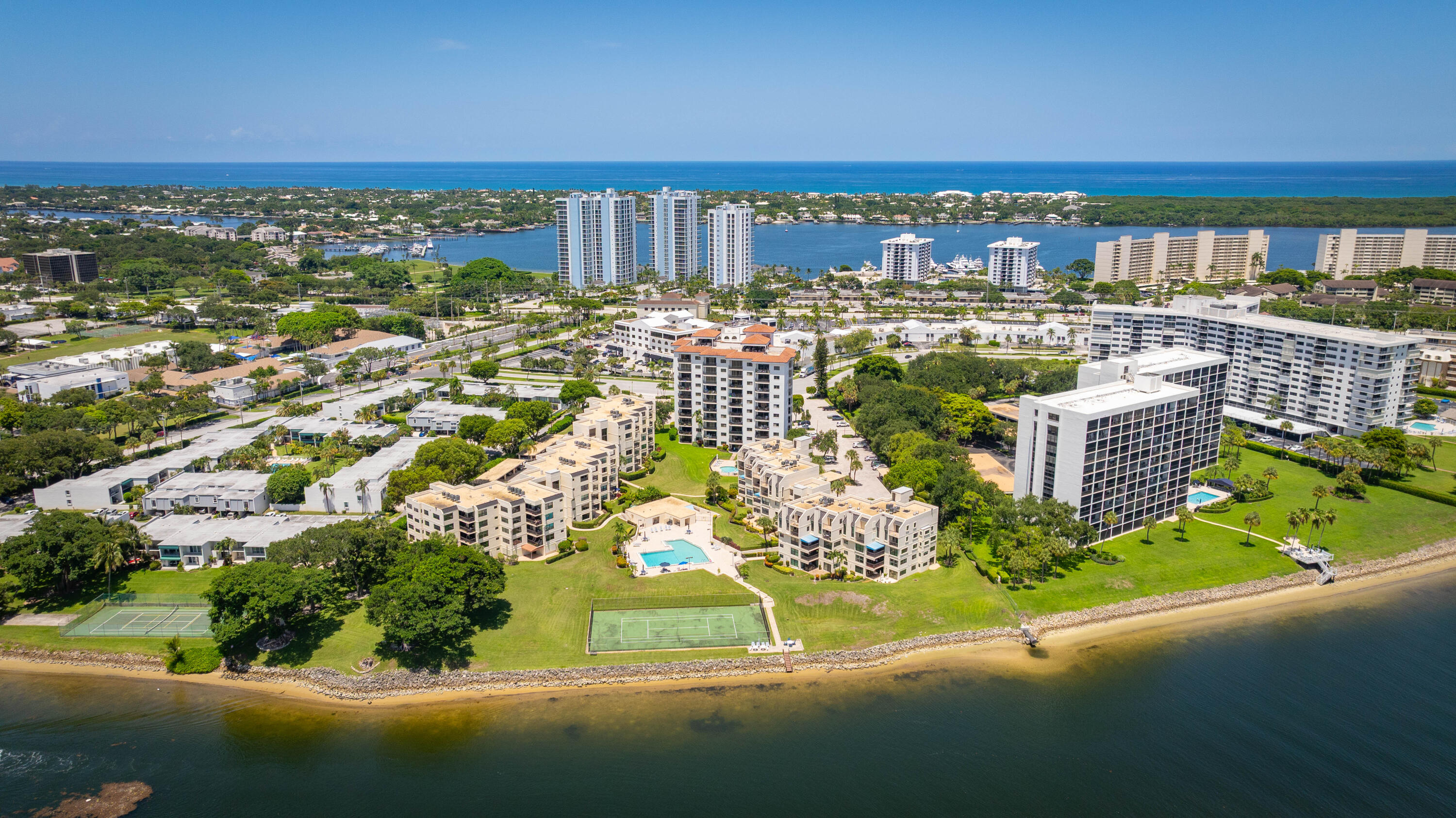 EVERGLADES OF NORTH PALM BEACH - Residential