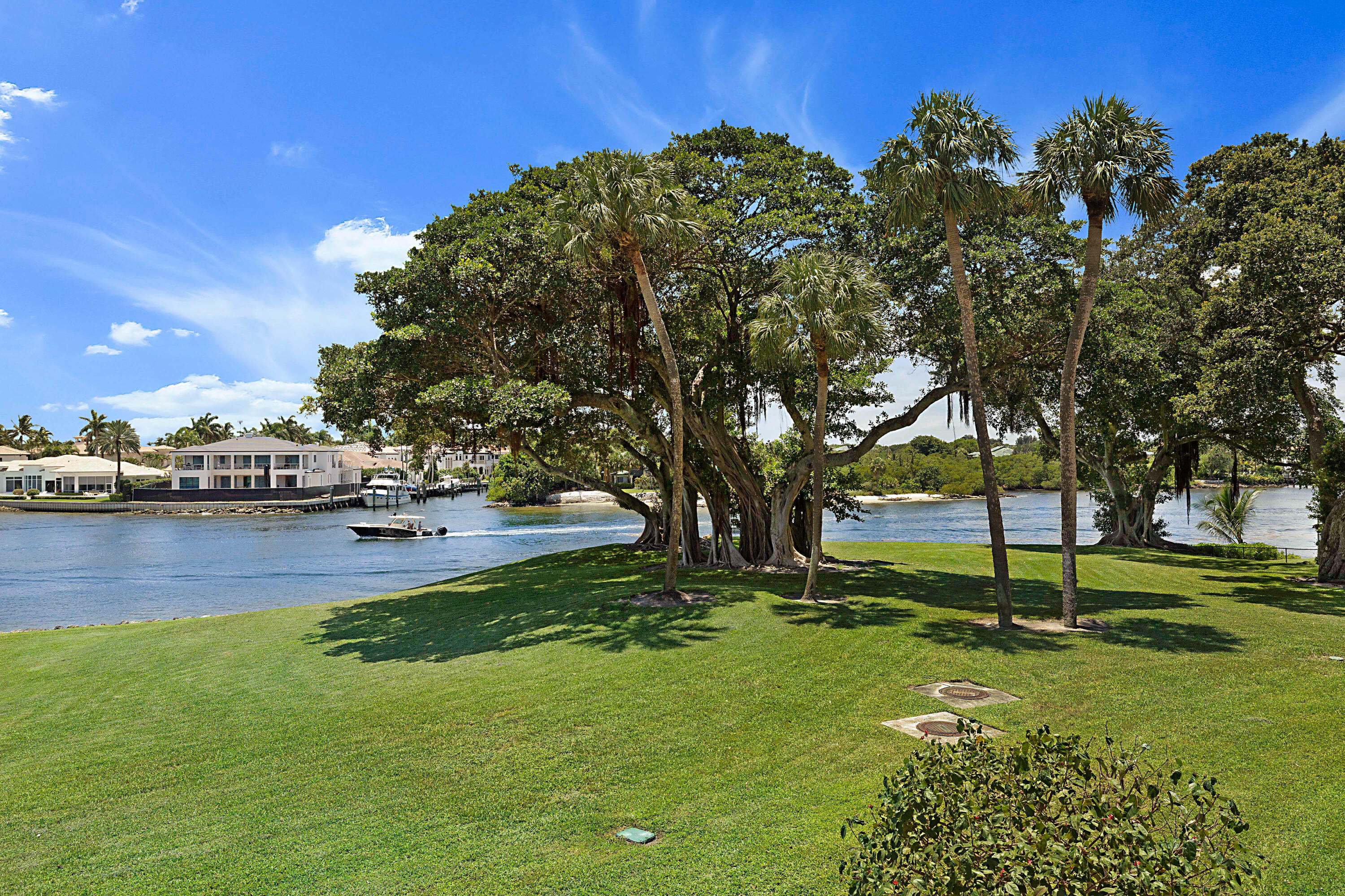 EVERGLADES OF NORTH PALM BEACH - Residential