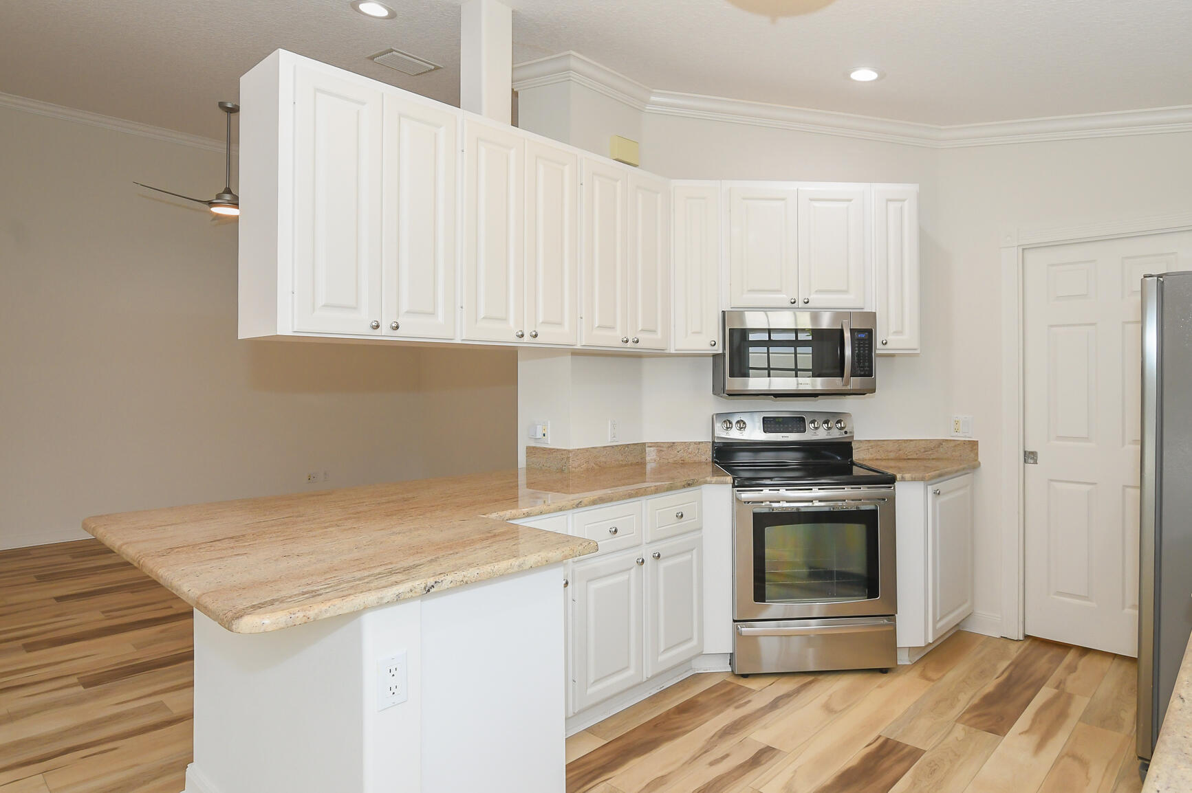 LAKES AT TRADITION - Residential