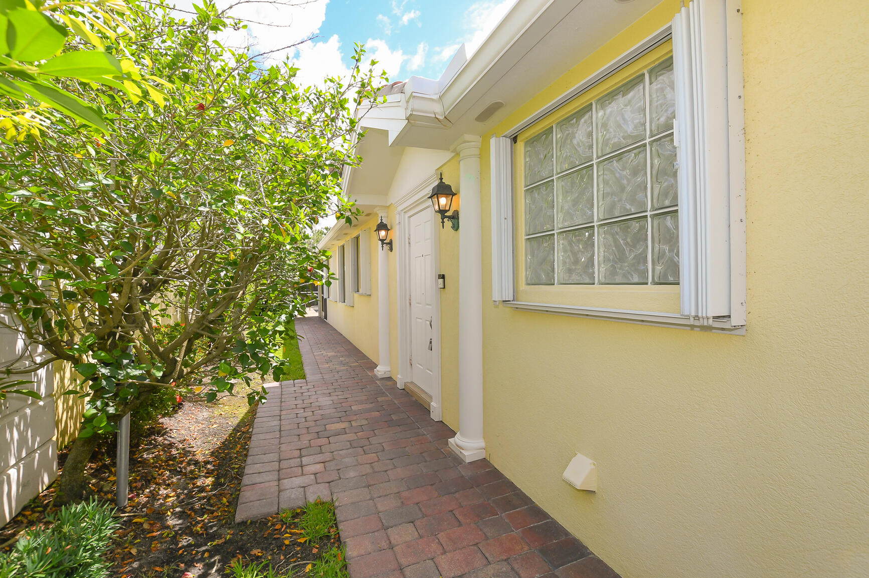 LAKES AT TRADITION - Residential