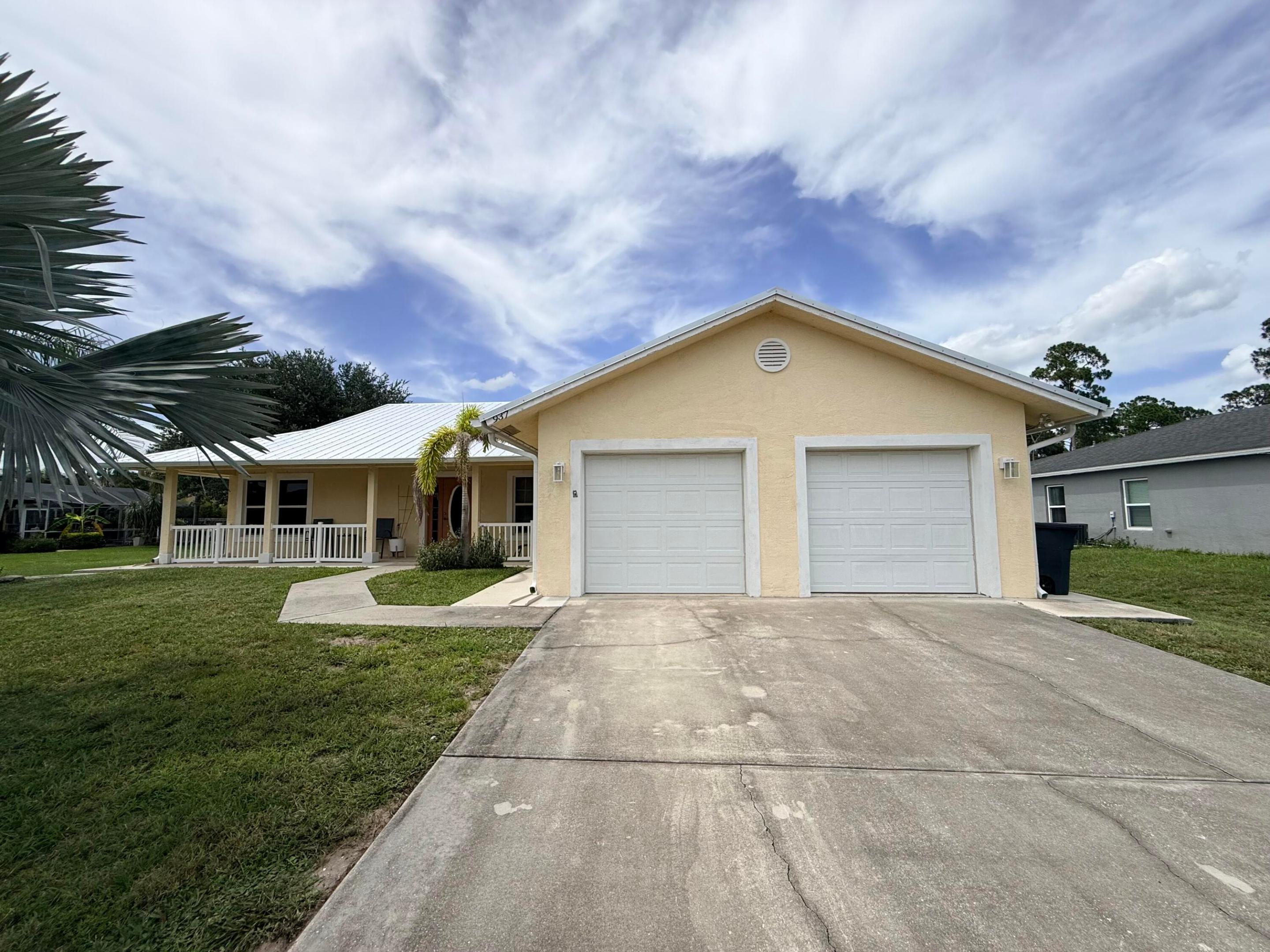 PORT ST LUCIE SECTION 15 - Residential