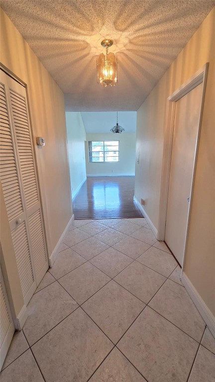 Holly Court At Woodmont - Residential