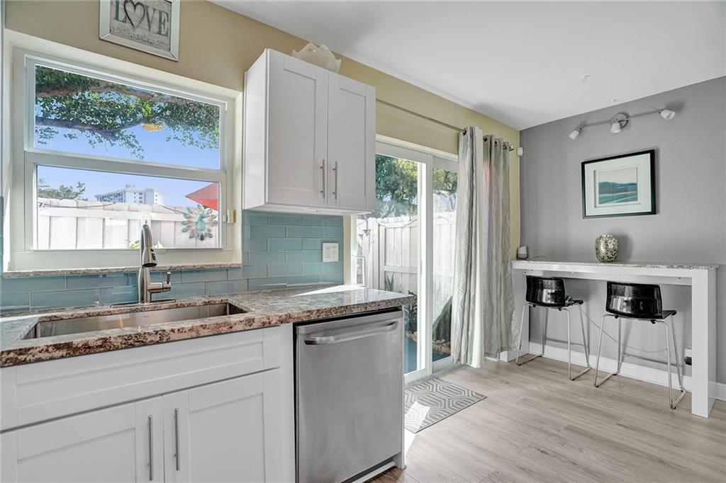 Manor Grove Townhomes - Residential