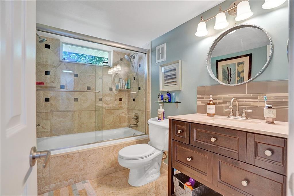 Manor Grove Townhomes - Residential