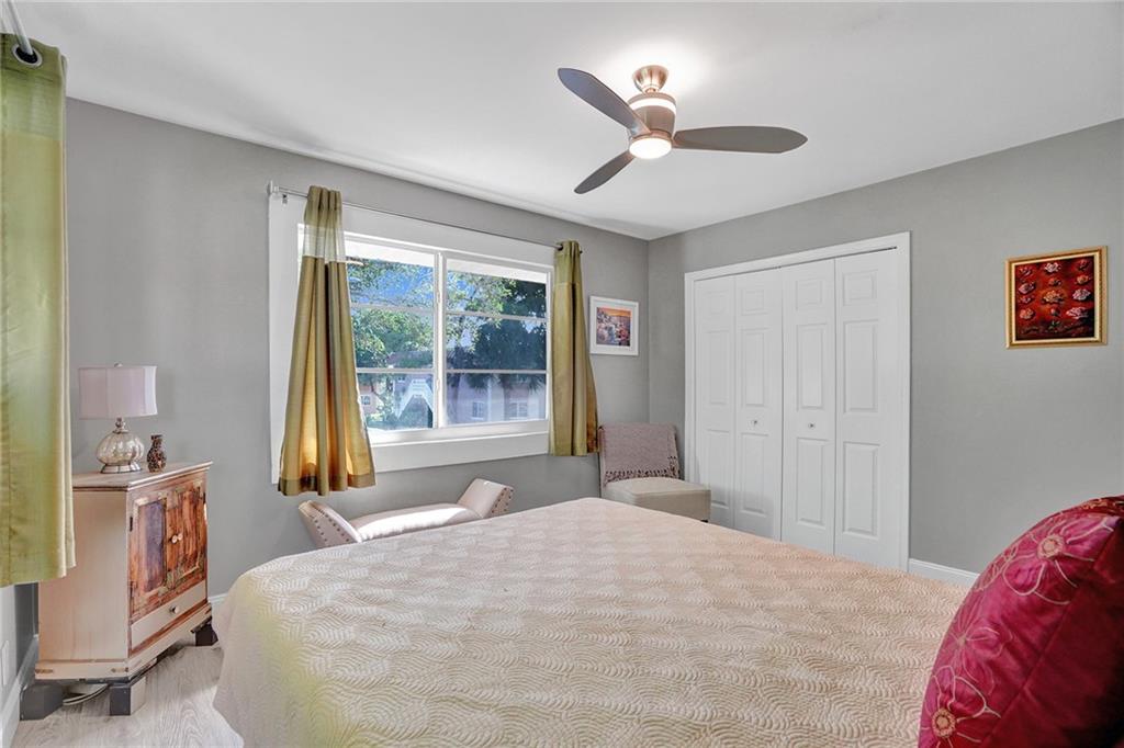 Manor Grove Townhomes - Residential