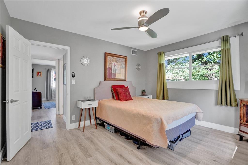 Manor Grove Townhomes - Residential