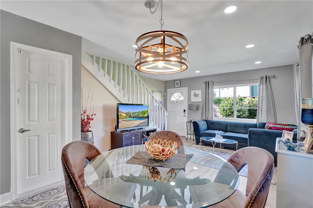Manor Grove Townhomes - Residential