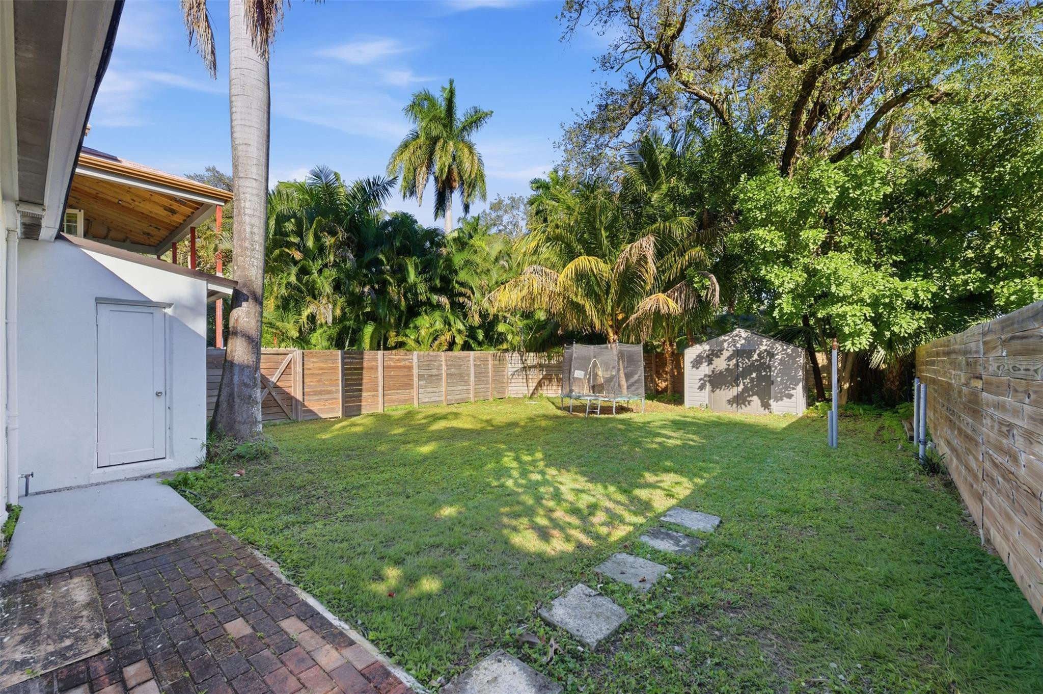Riverside Park - Residential