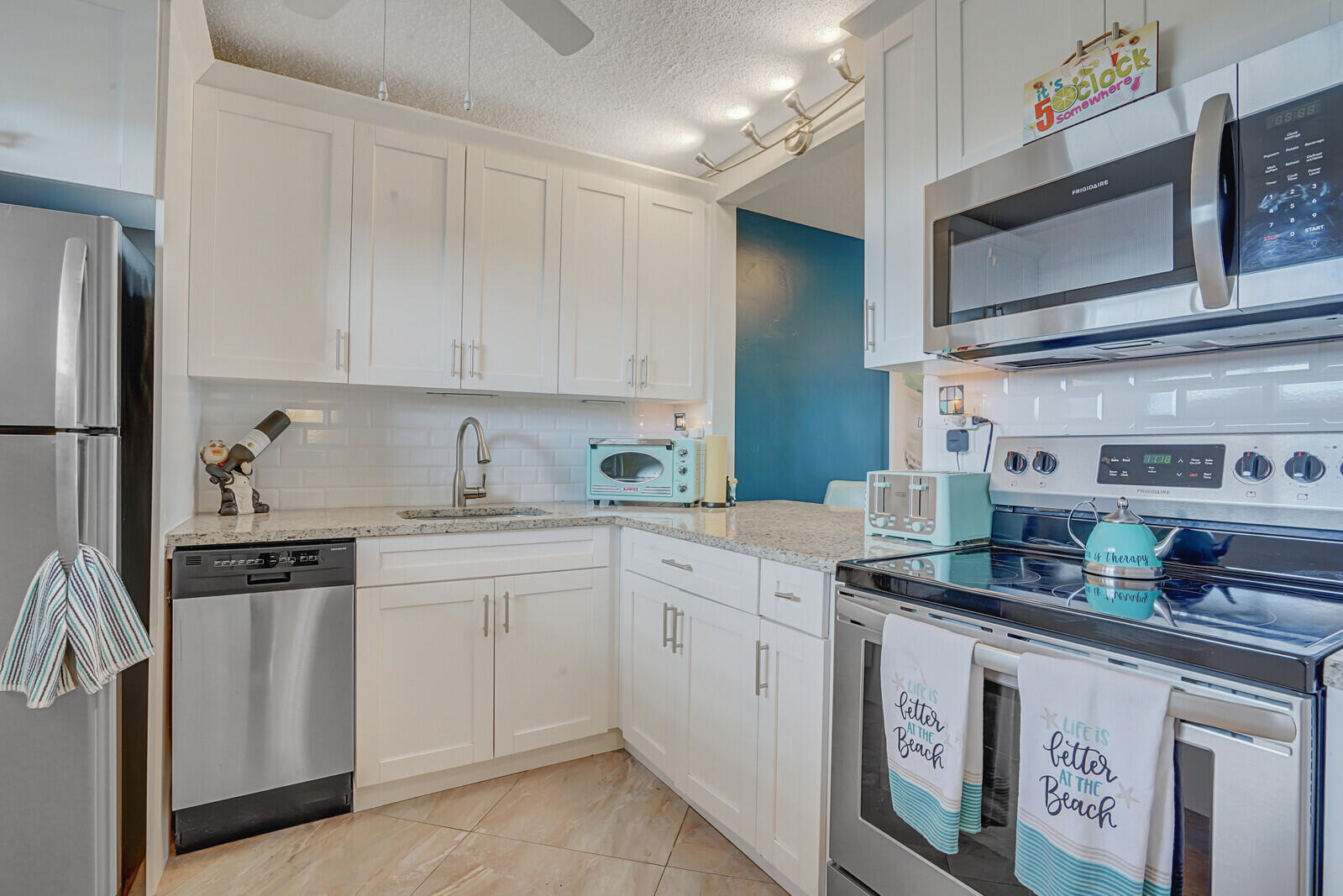 LAKE CLARKE GARDENS CONDO 7 - Residential