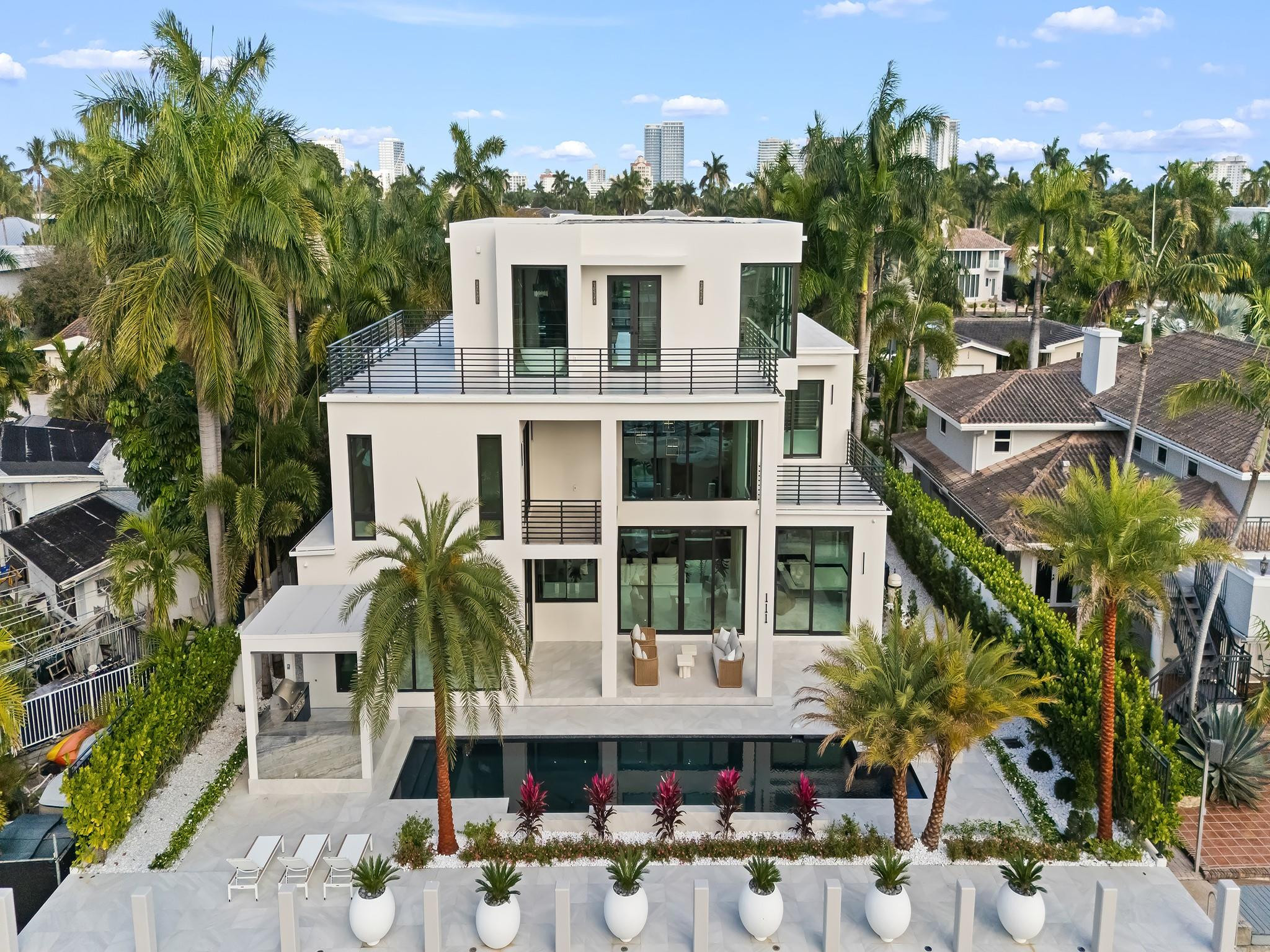 NURMI ISLES ISLAND NO 3 - Residential