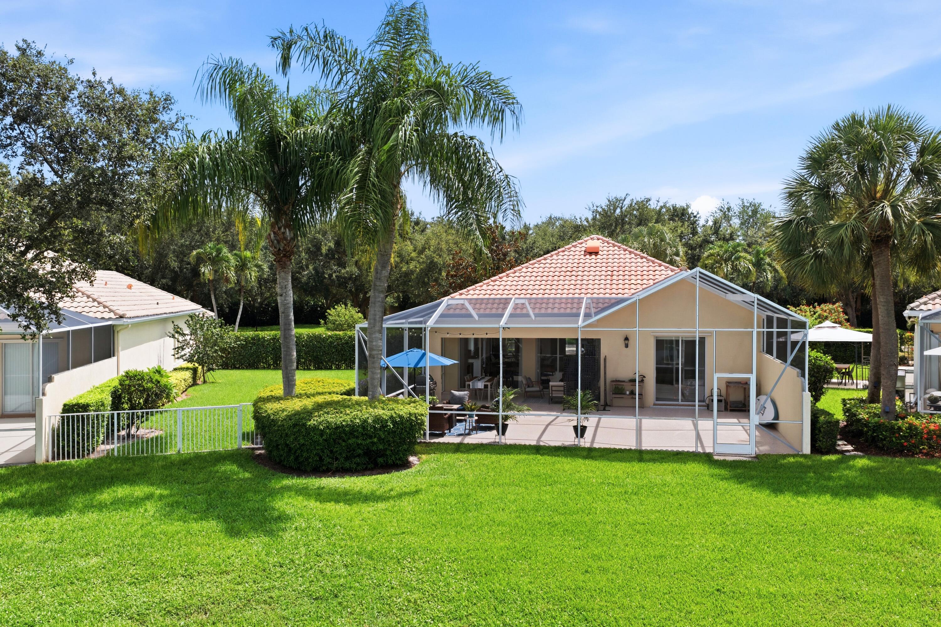 ISLES AT PALM BEACH GARDENS - Residential