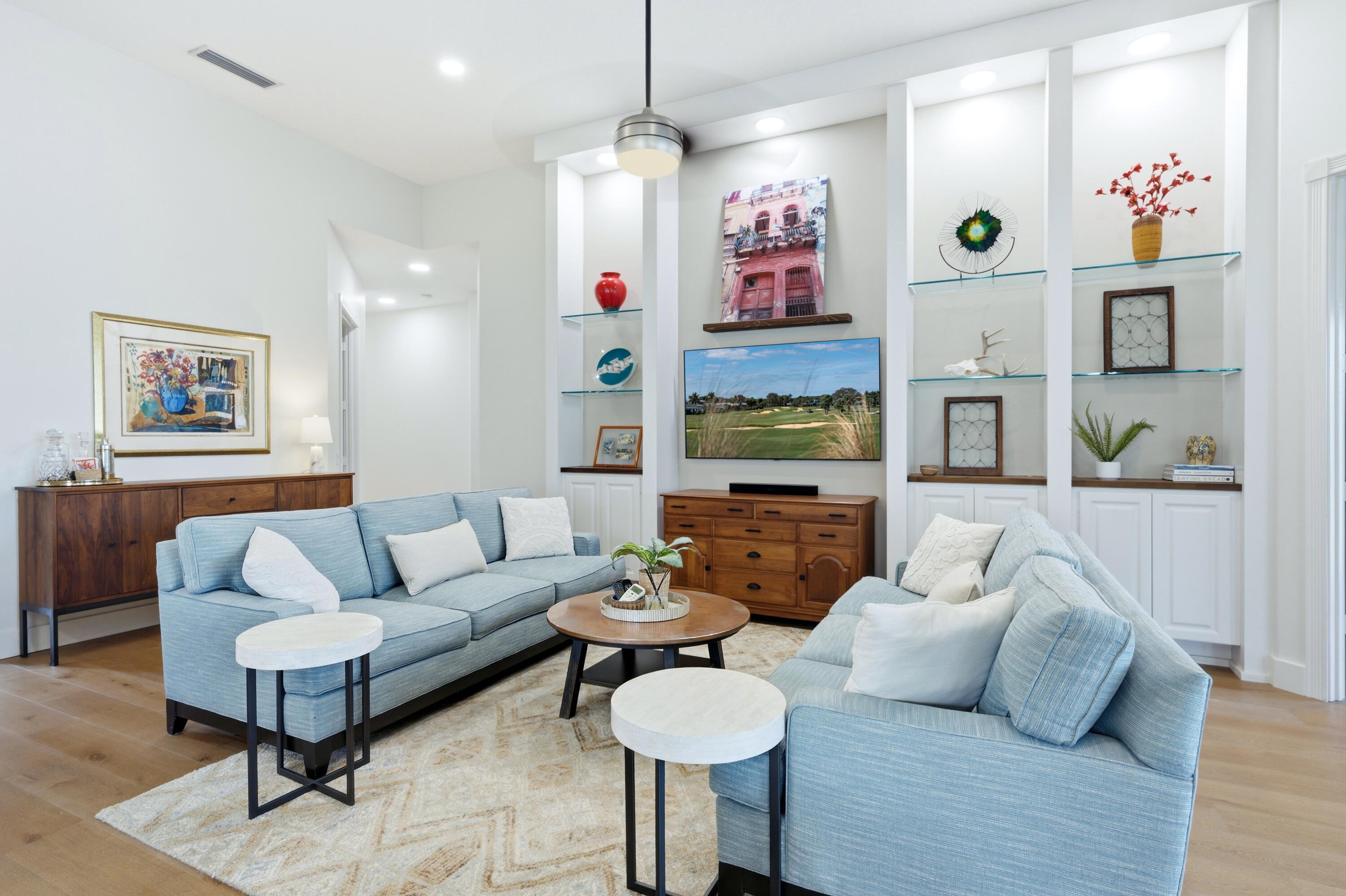 ISLES AT PALM BEACH GARDENS - Residential