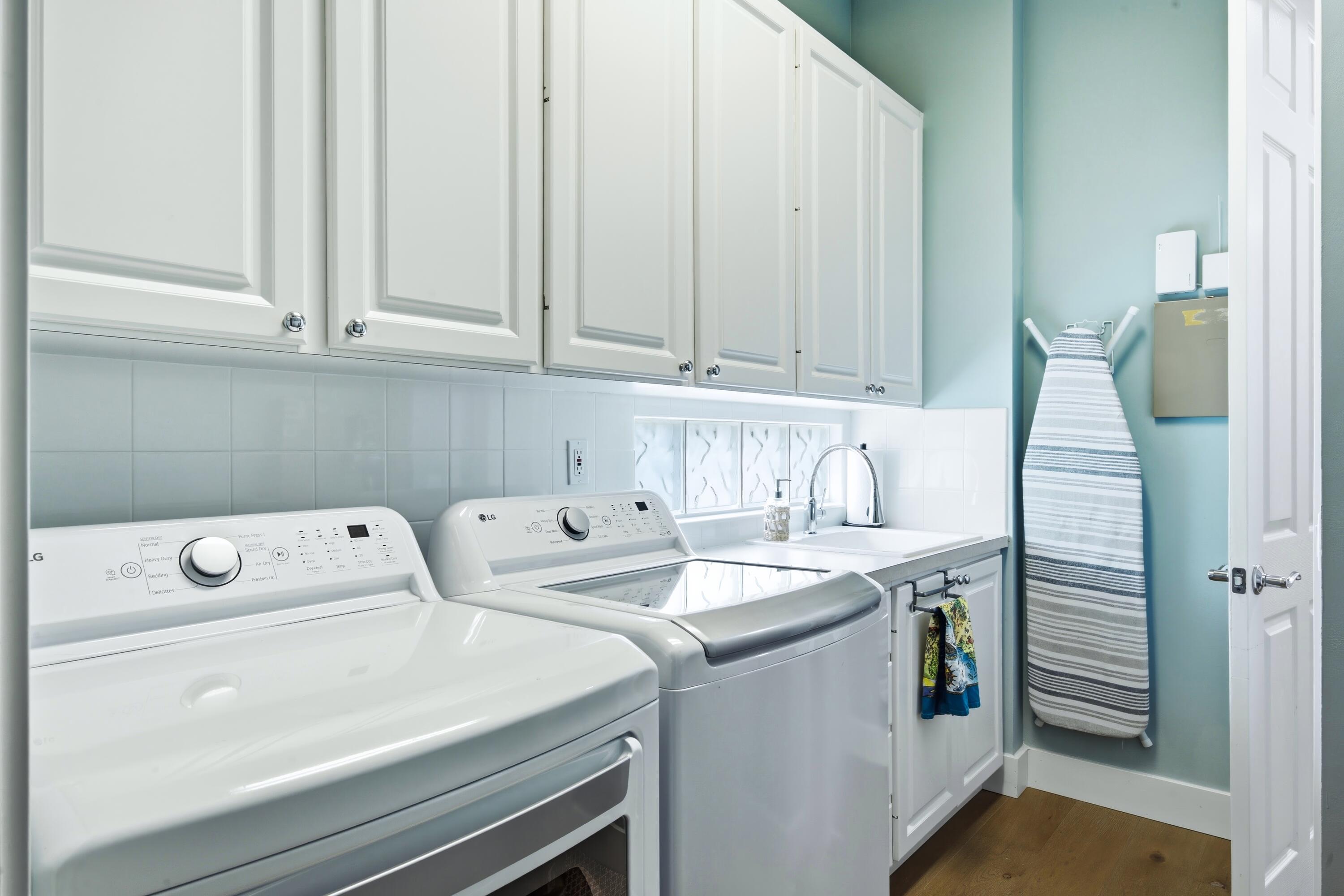 ISLES AT PALM BEACH GARDENS - Residential