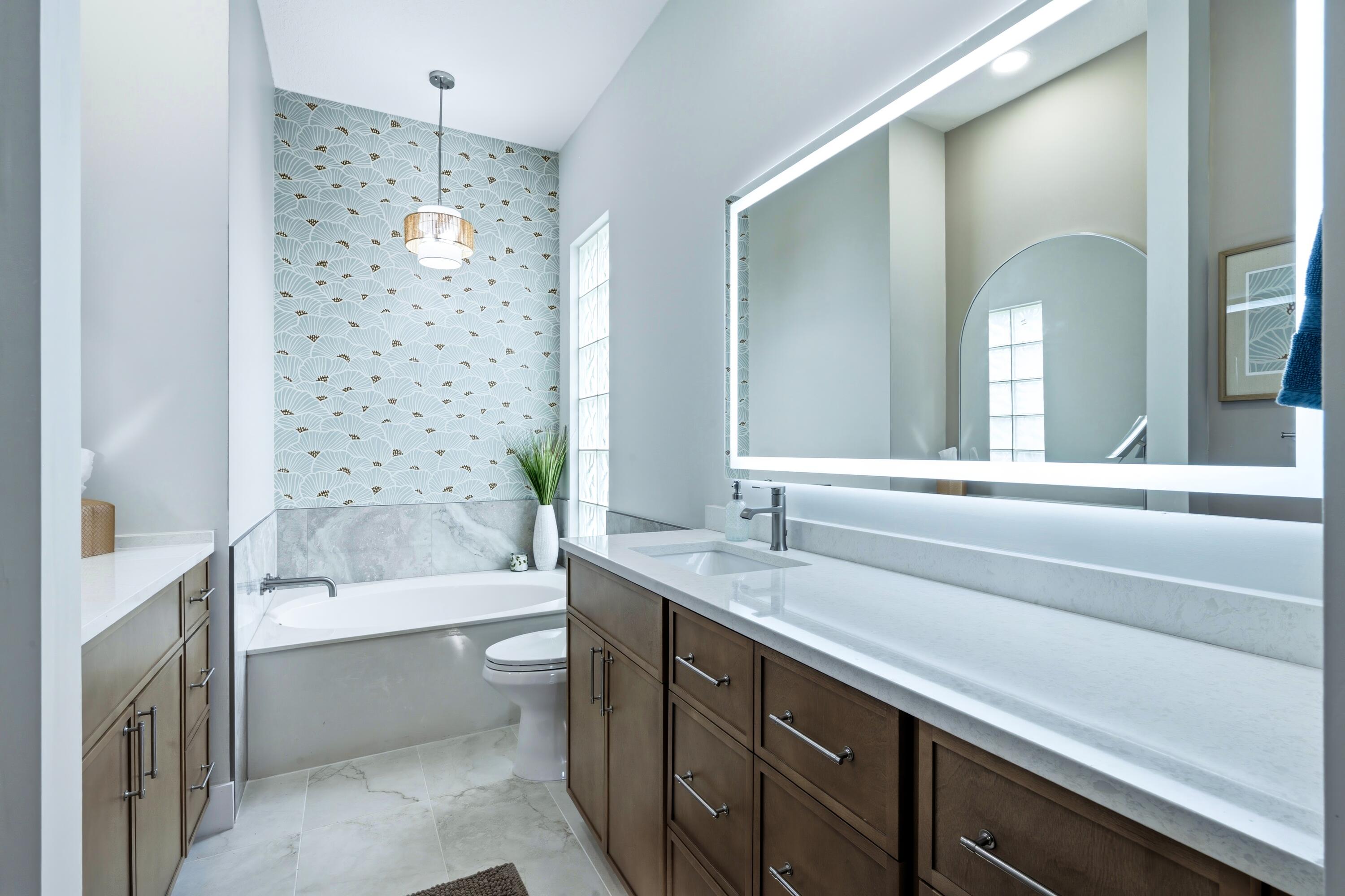 ISLES AT PALM BEACH GARDENS - Residential