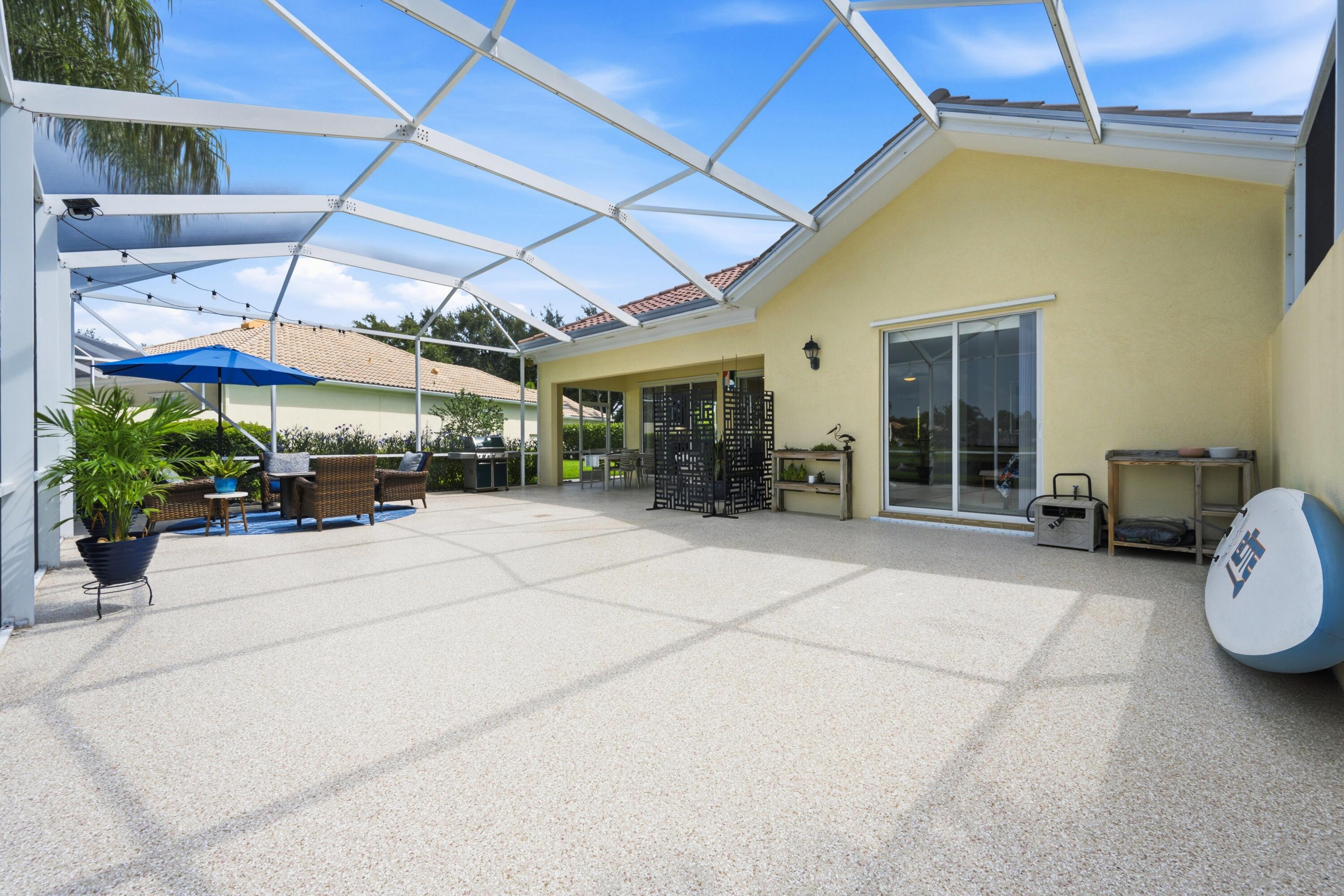 ISLES AT PALM BEACH GARDENS - Residential