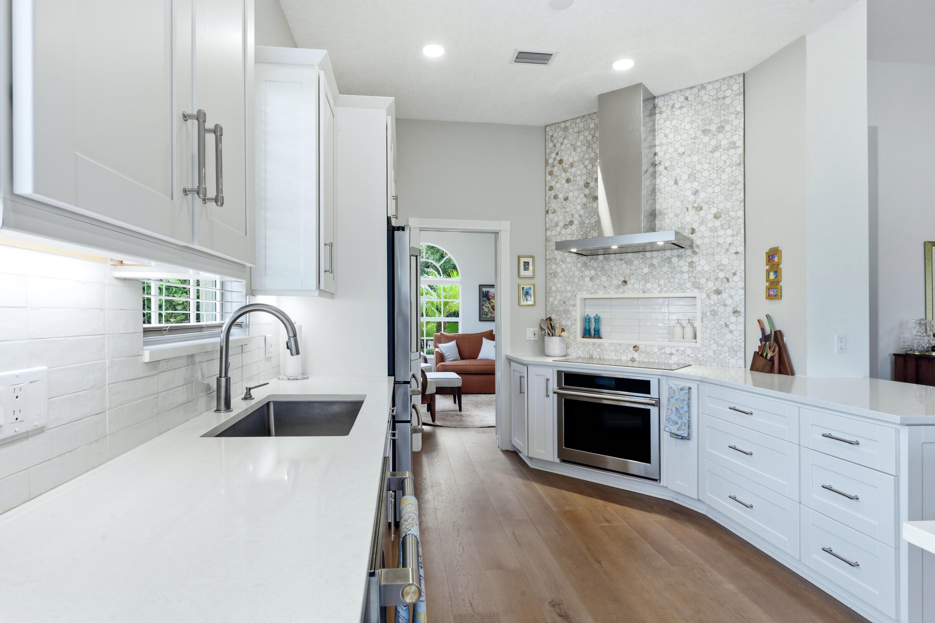 ISLES AT PALM BEACH GARDENS - Residential