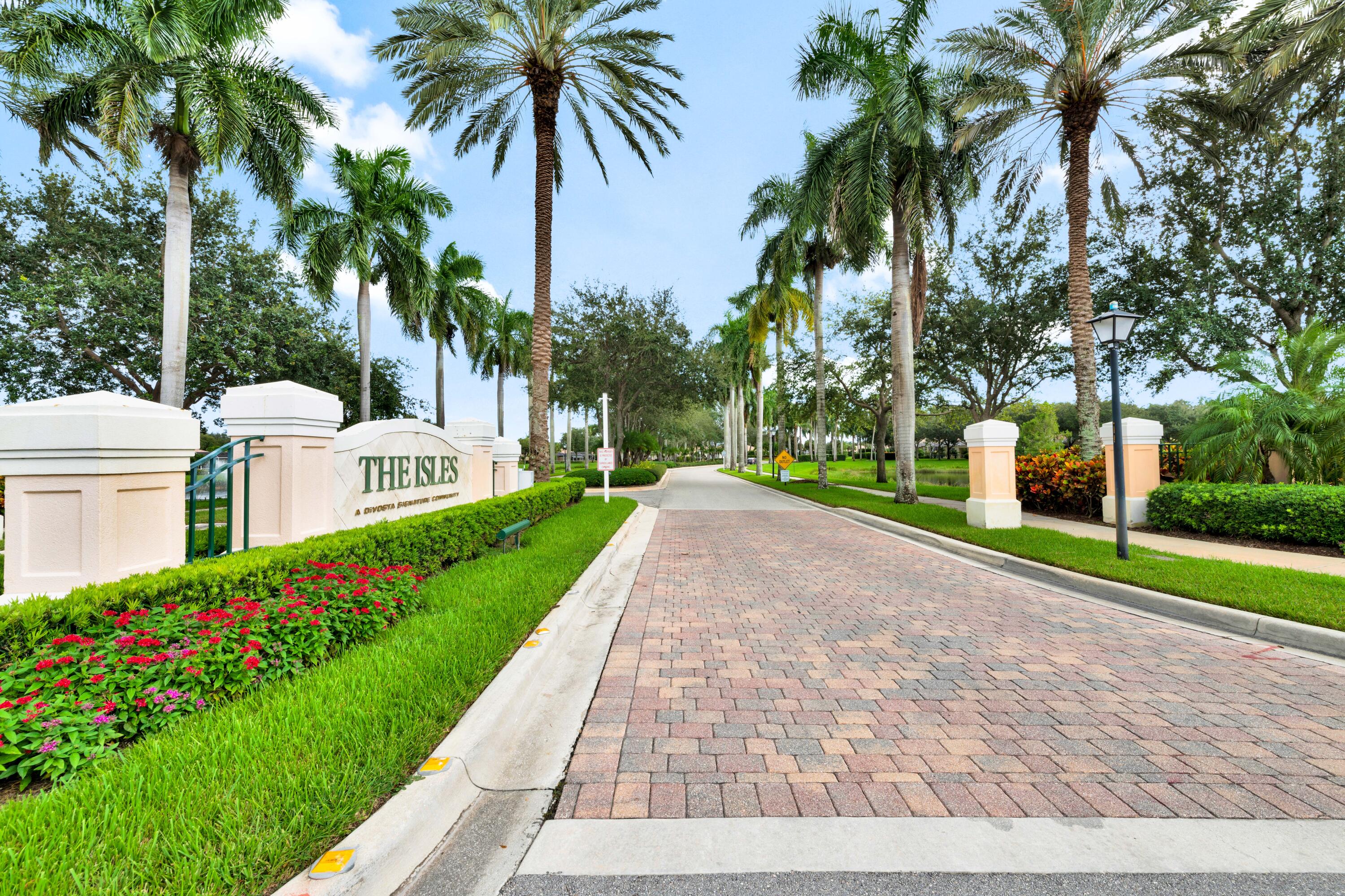 ISLES AT PALM BEACH GARDENS - Residential